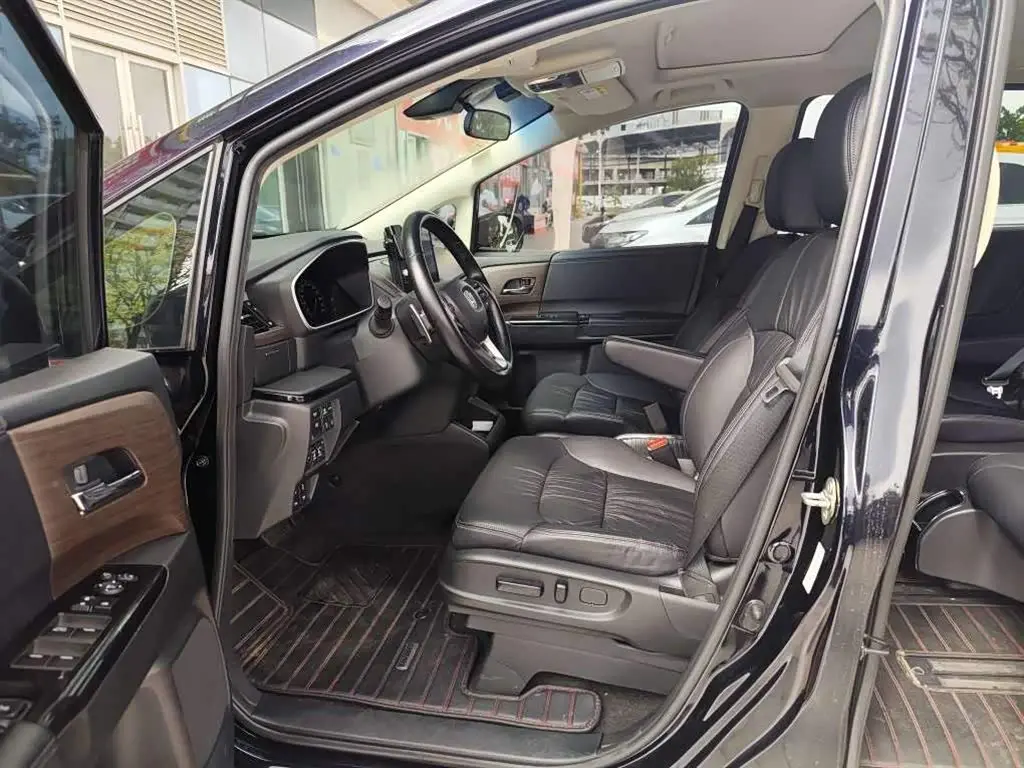 Honda Odyssey 2022 — Photo 5/9