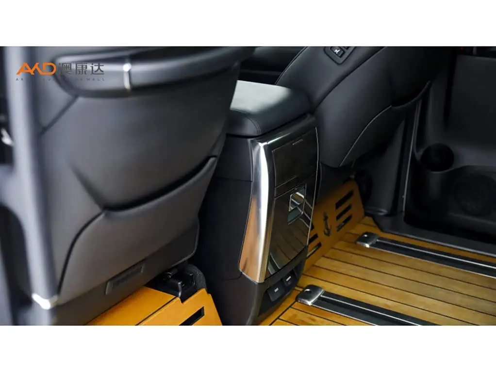 Toyota Vellfire 2020 — Photo 10/11