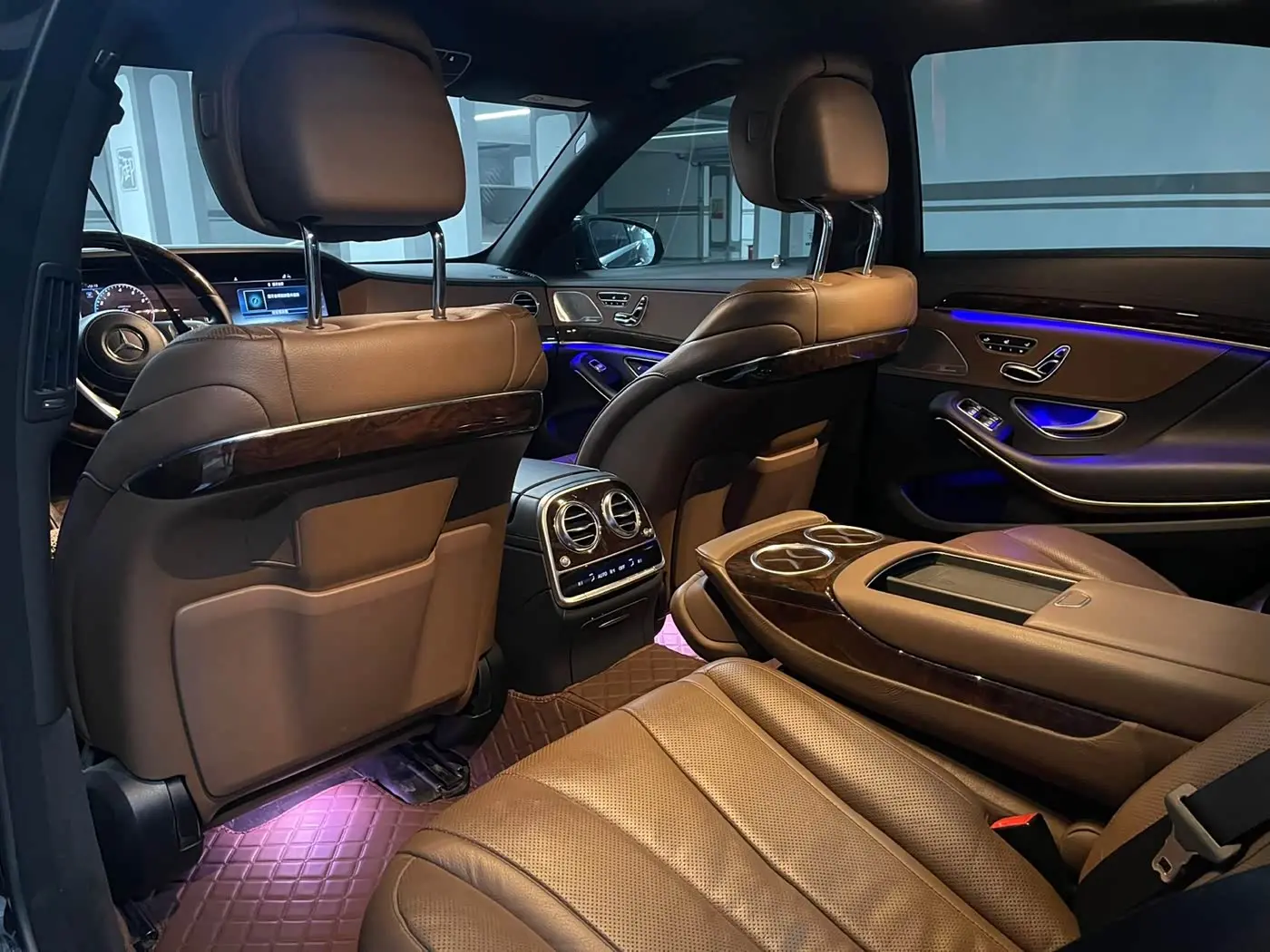 Mercedes-Benz S-Class 2020 — Photo 16/20
