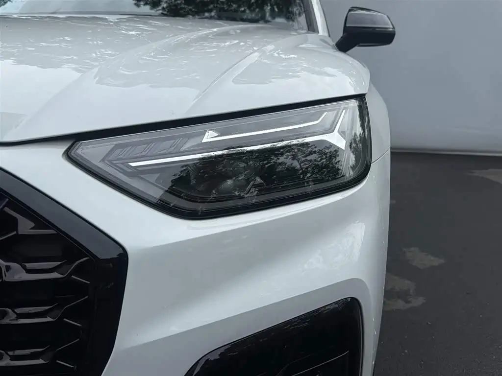 Audi Q5L Sportback 2024 — Photo 18/20