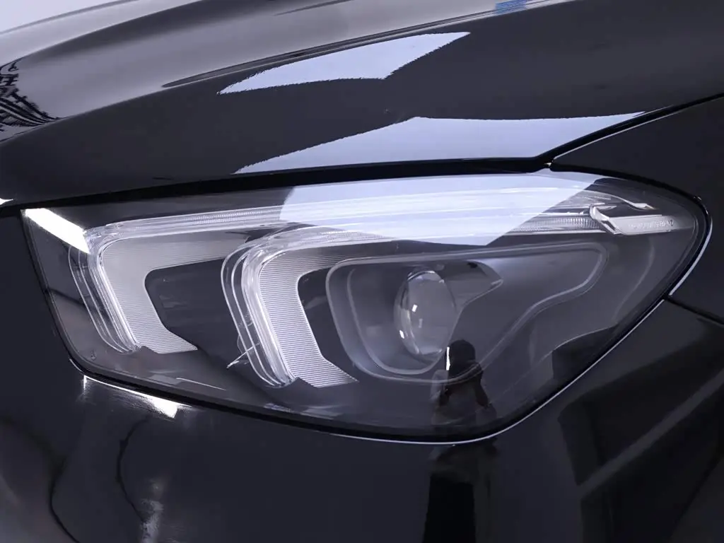 Mercedes-Benz GLE 2019 — Photo 4/20