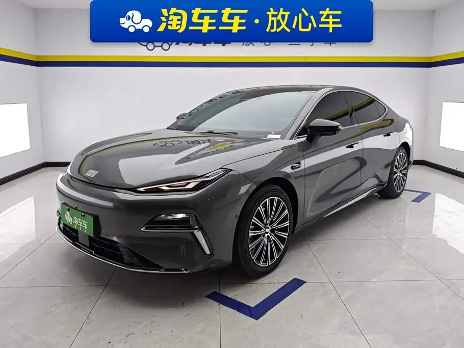 Geely Galaxy Galaxy Xingyao 8, 2025