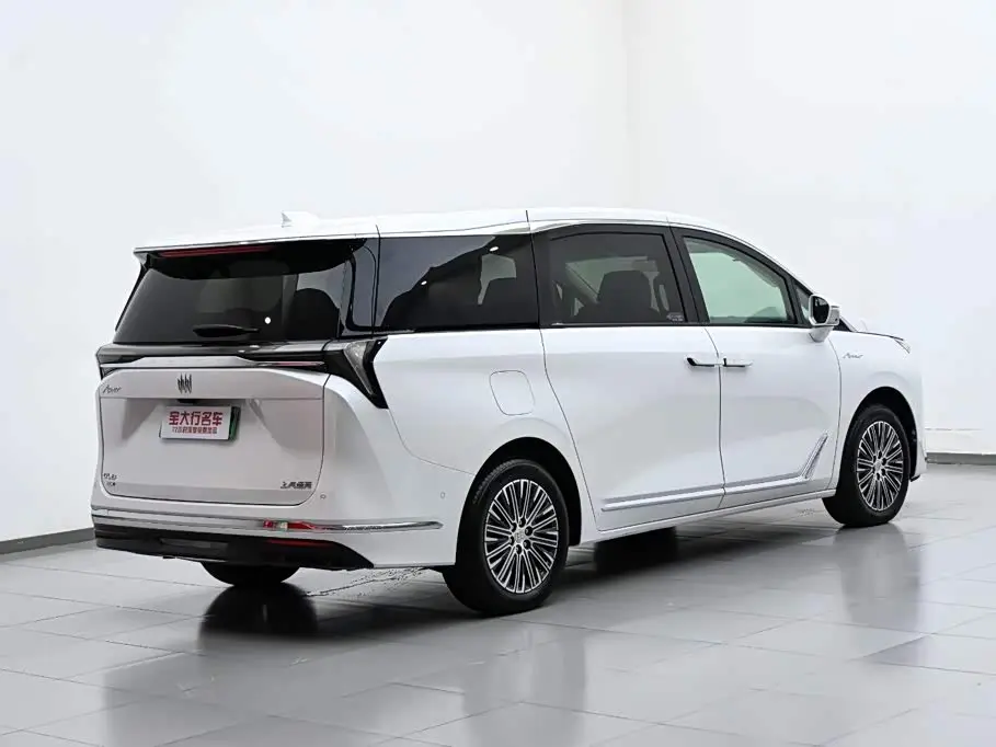 Buick GL8 New Energy 2025 — Şəkil 7/20