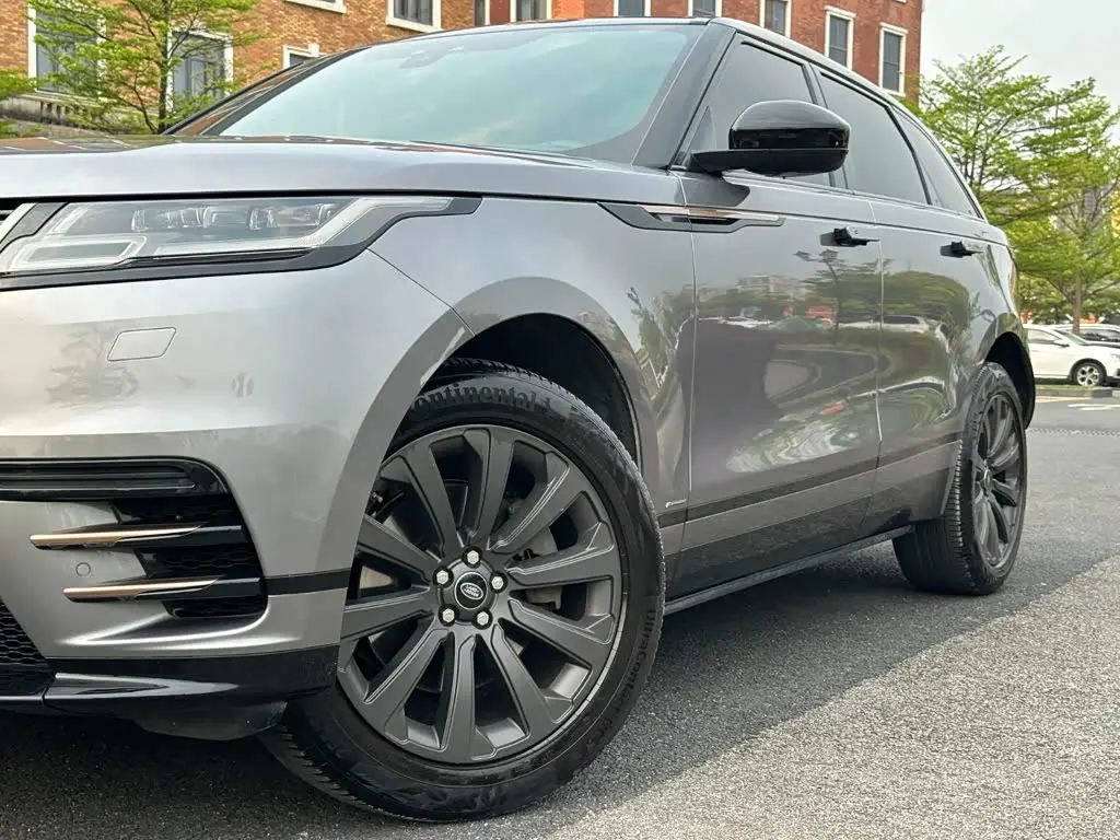 Land Rover Range Rover Velar 2020 — Şəkil 11/18