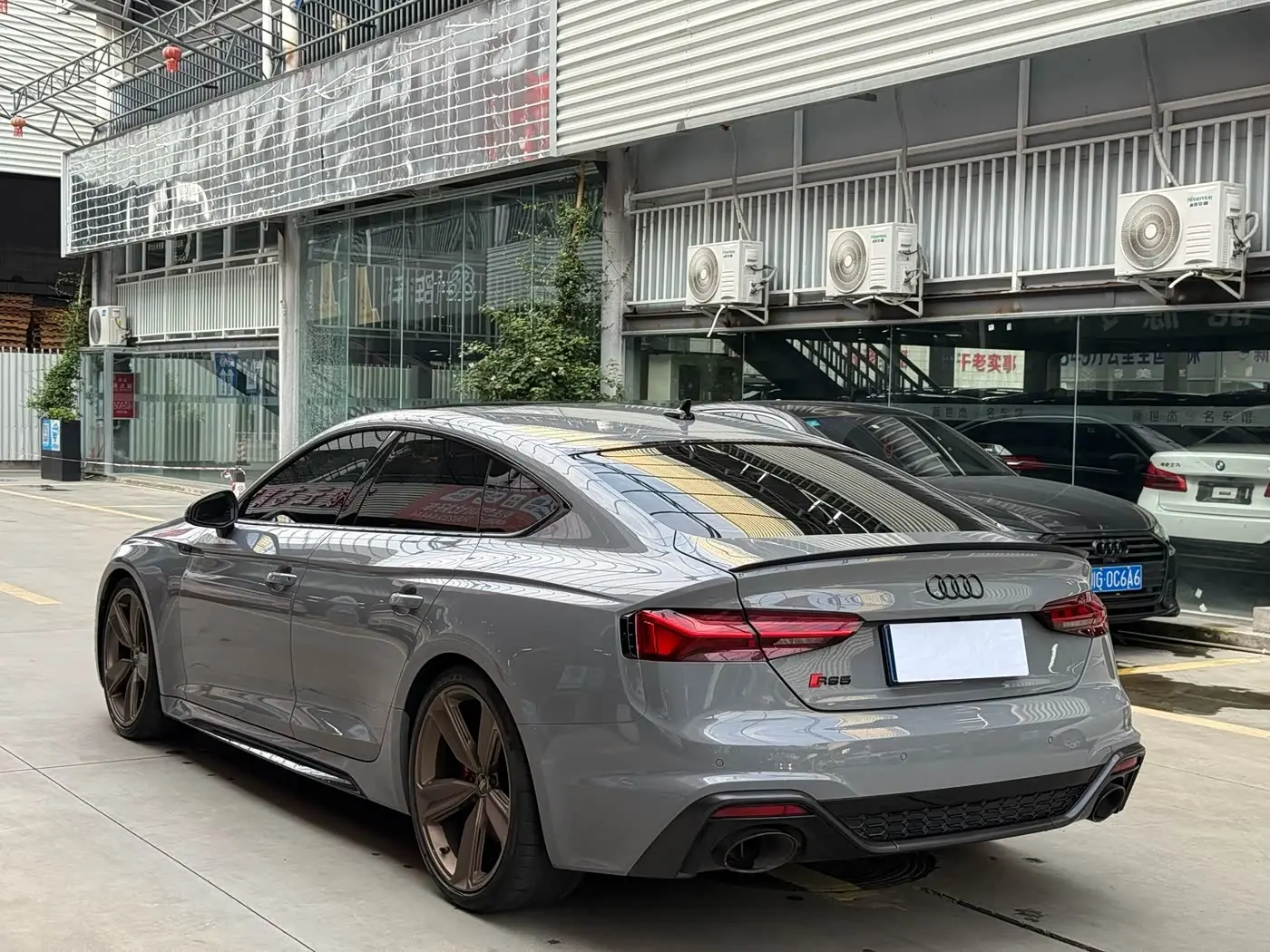 Audi RS 5 2024 — Фото 12/14