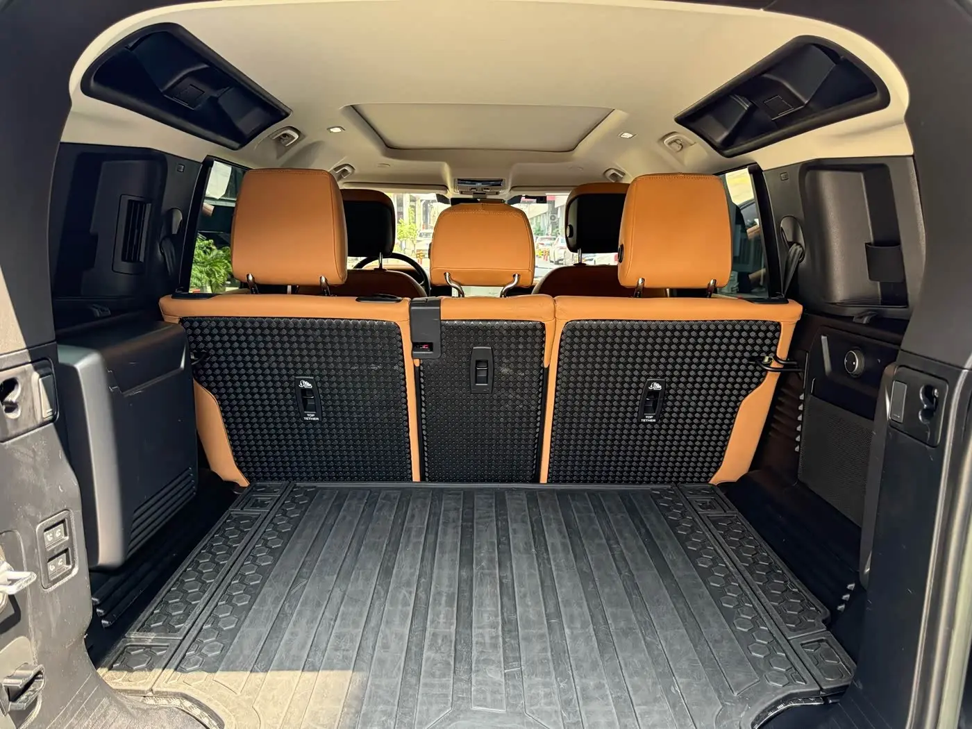 Land Rover Defender 2023 — Şəkil 10/14