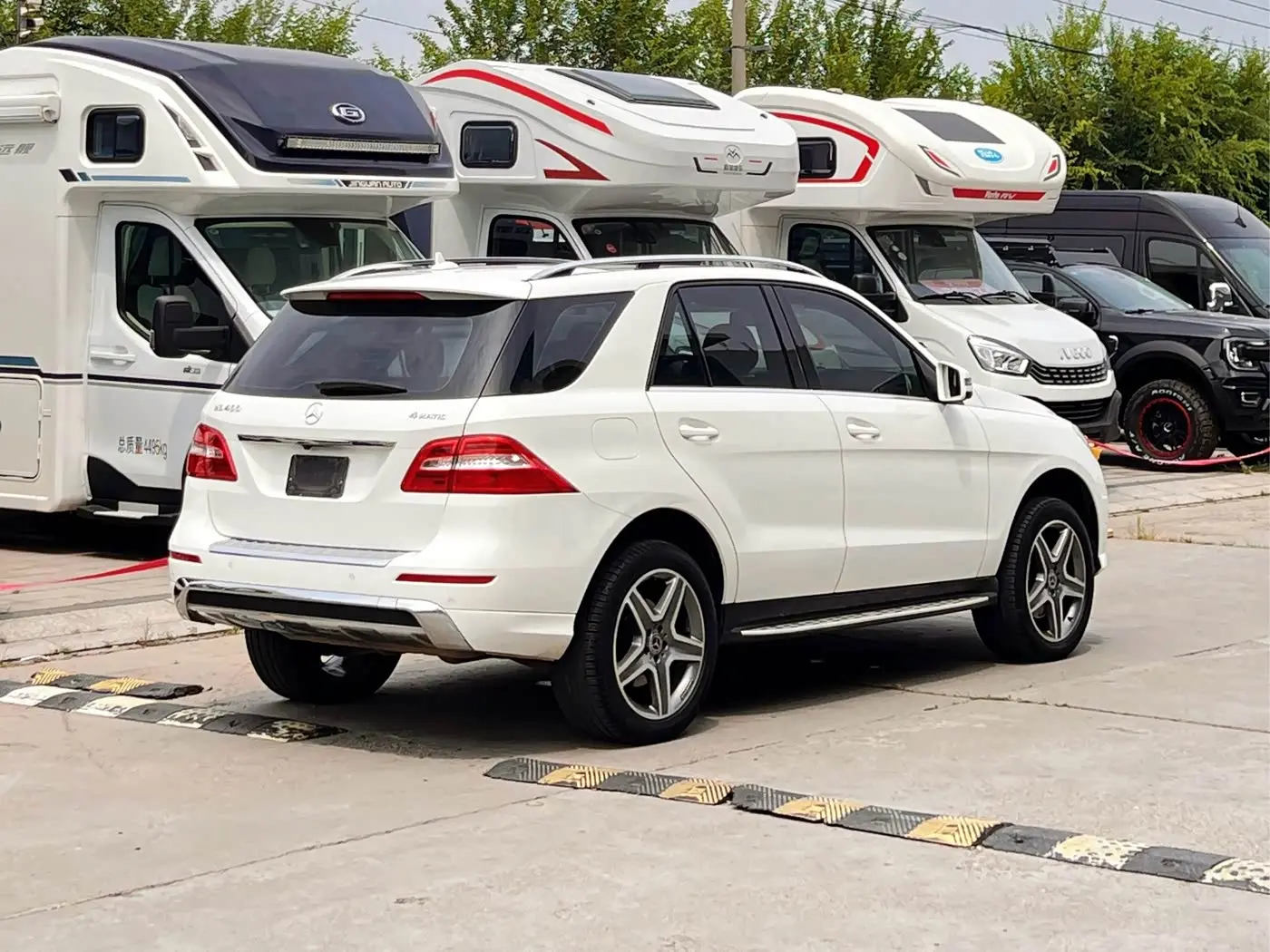 Mercedes-Benz M-Class 2015 — Photo 3/11