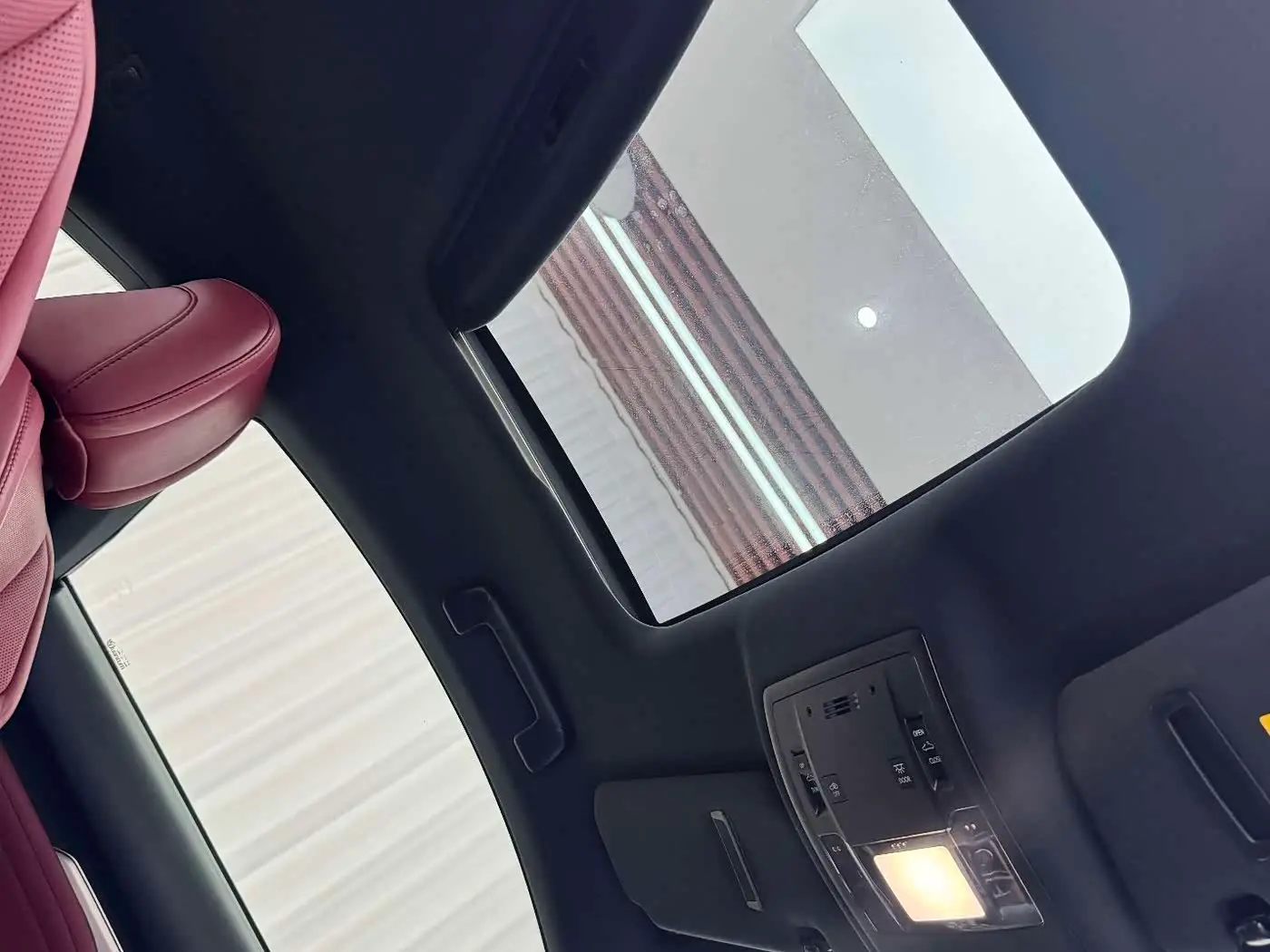 Lexus RC 2016 — Şəkil 19/20
