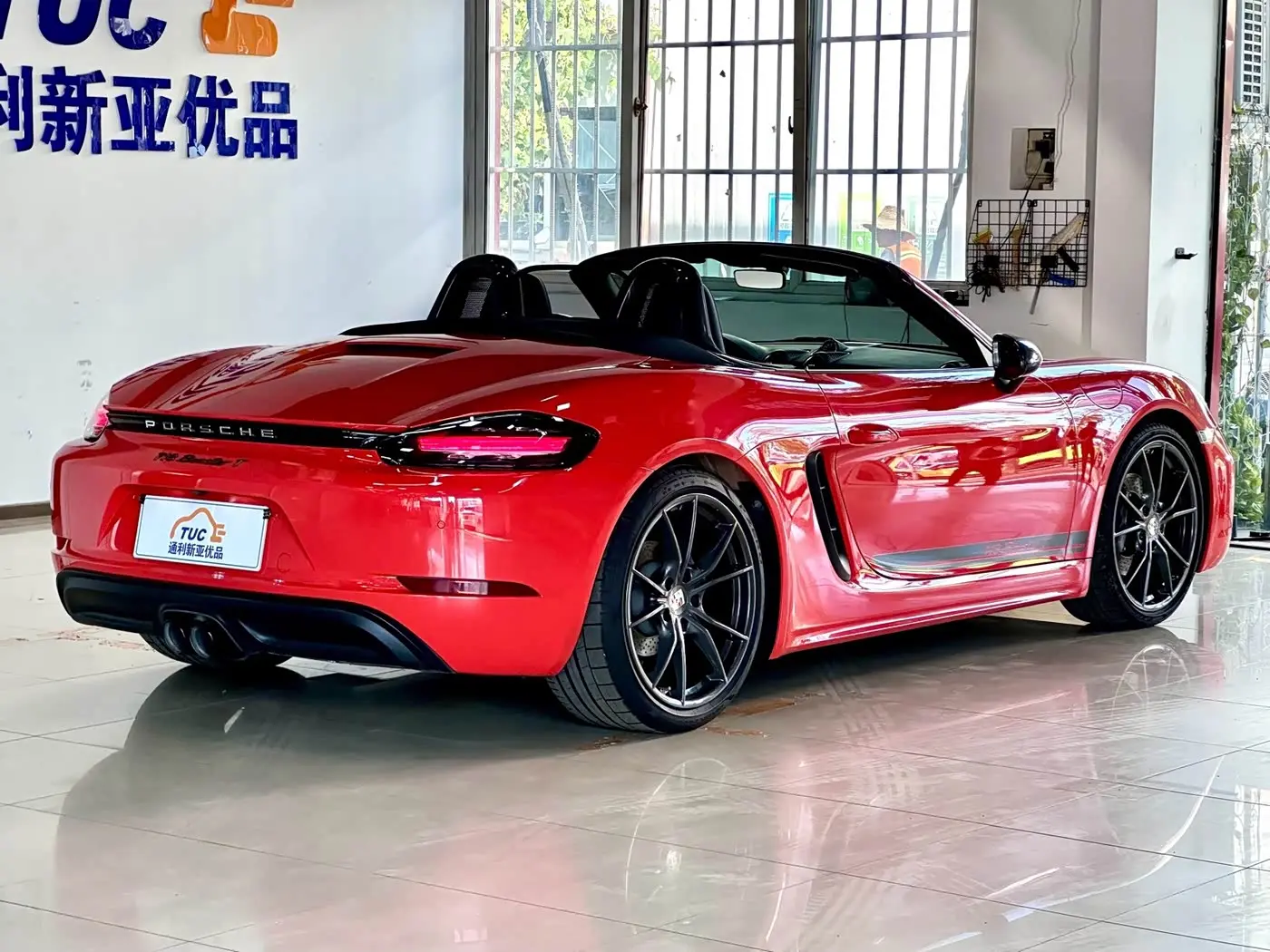 Porsche 718 2020 — Photo 8/20
