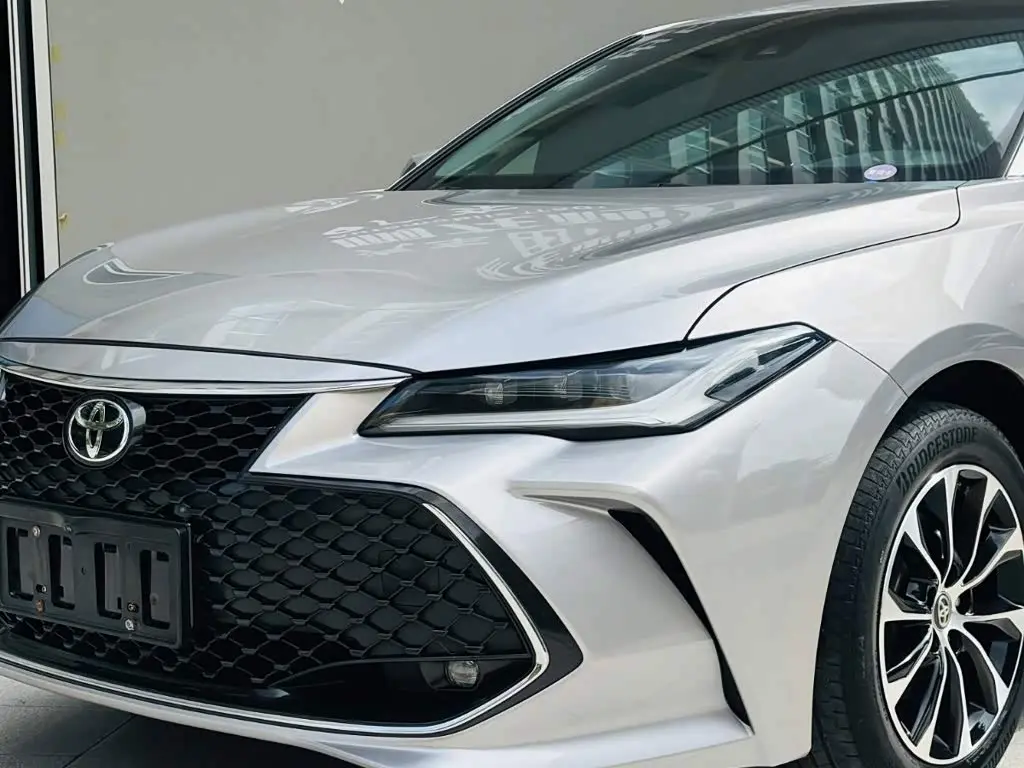 Toyota Avalon 2023 — Şəkil 18/20