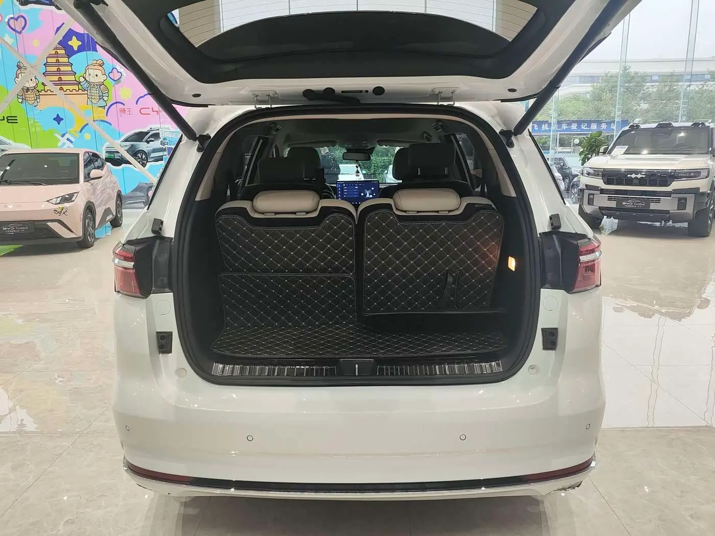 BYD Song MAX New Energy 2022 — Şəkil 16/16