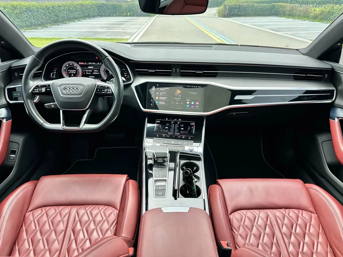 Audi A7L 2023 — Photo 15/20