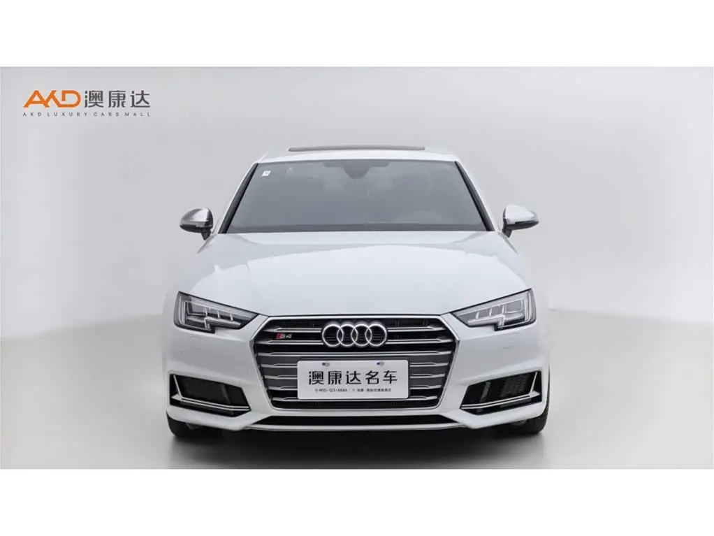 Audi S4 2018 — Photo 2/10