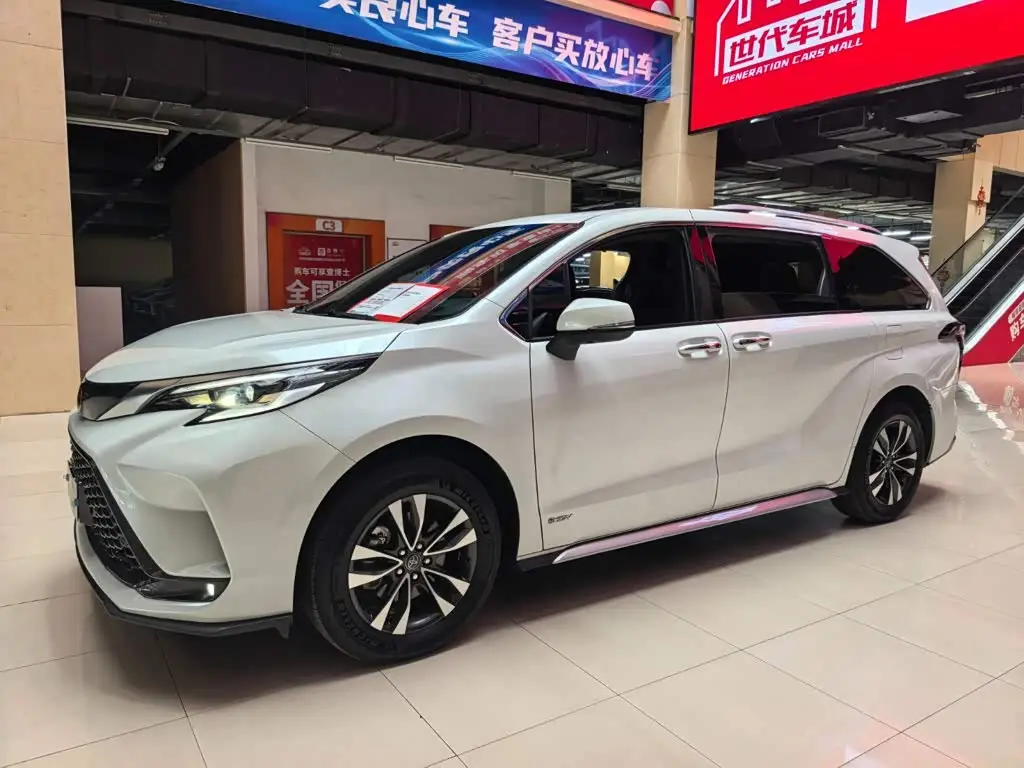 Toyota Granvia, 2024