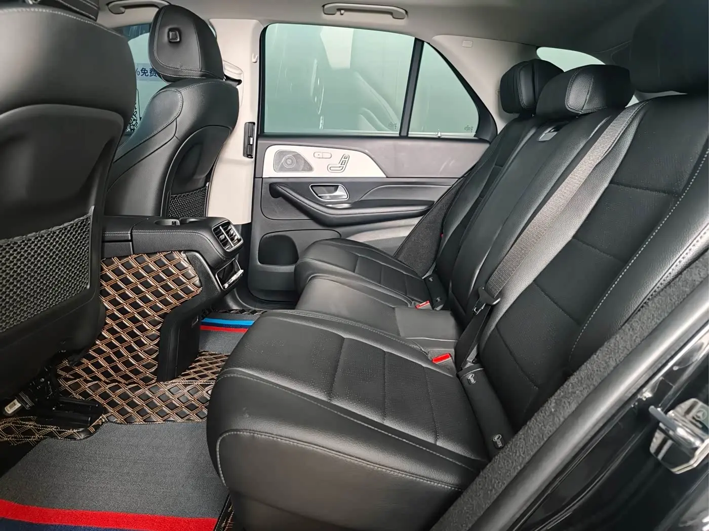Mercedes-Benz GLE 2023 — Şəkil 6/9