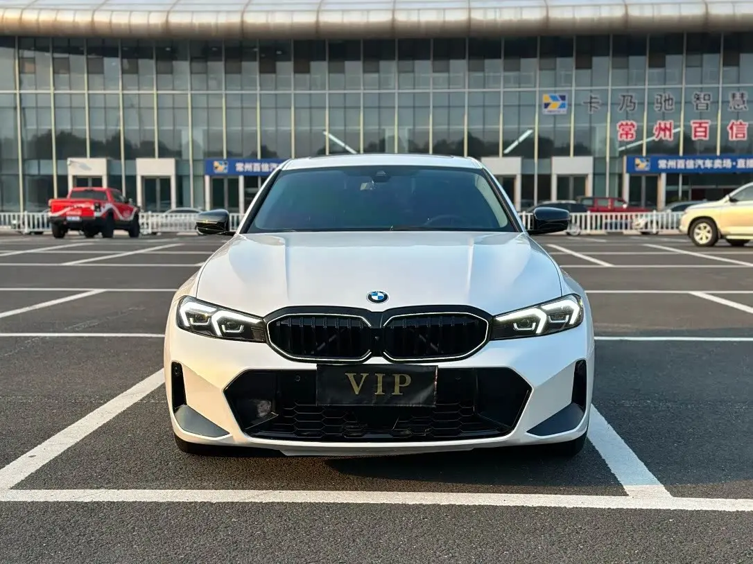 BMW 3 Series 2025 — Photo 3/9