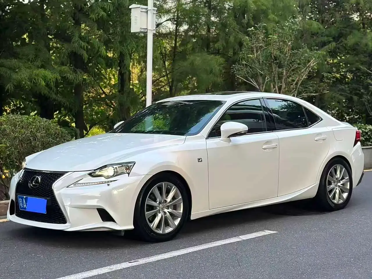 Lexus IS, 2015
