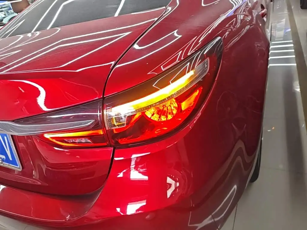 Mazda Atenza 2021 — Şəkil 8/20