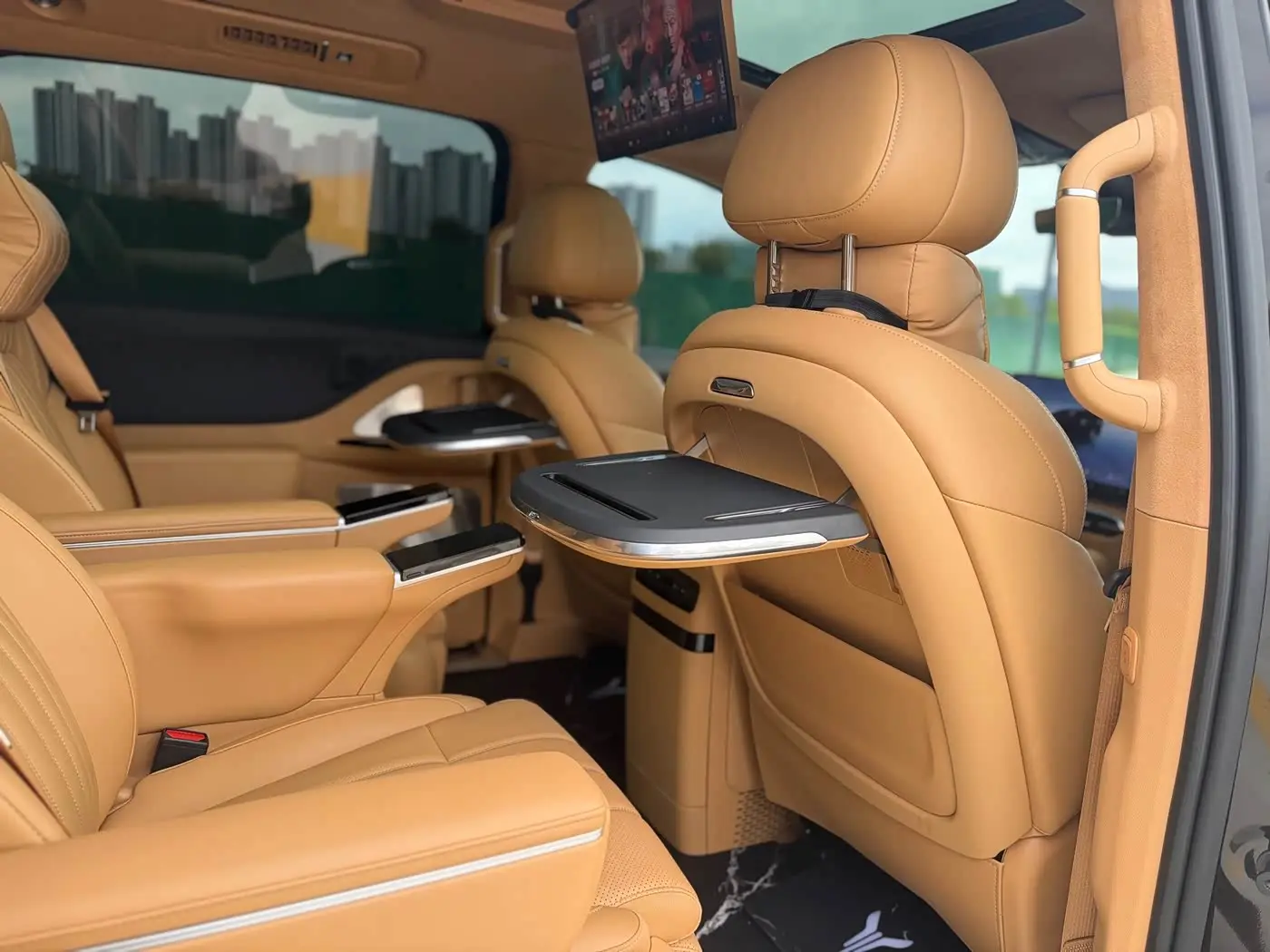Voyah Auto Voyah Dreamer 2024 — Photo 19/20