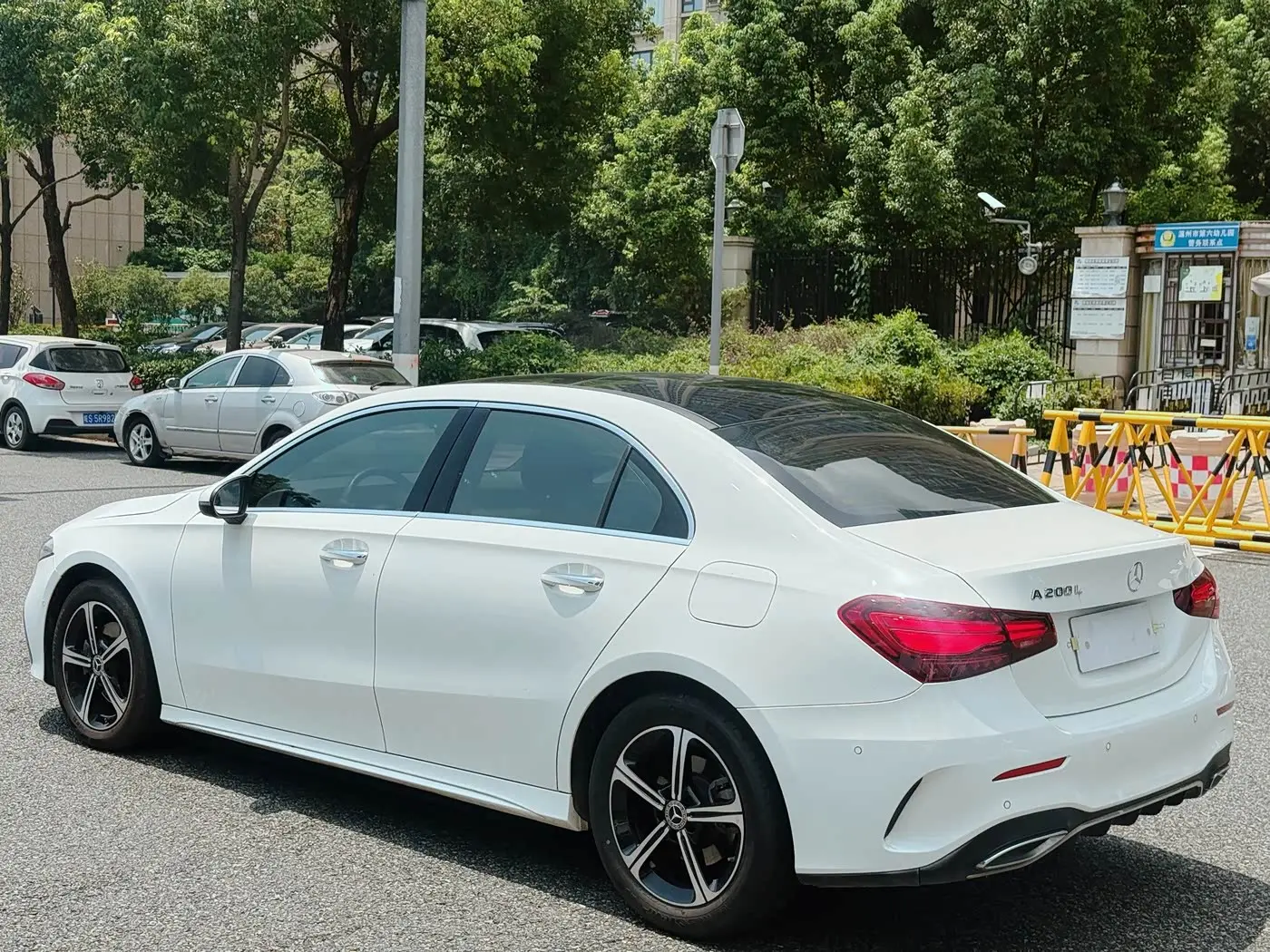 Mercedes-Benz A-Class 2024 — Фото 5/18