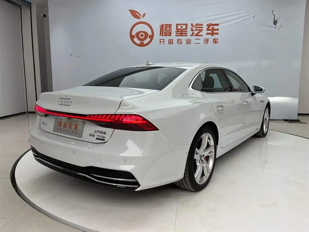 Audi A7L 2023 — Фото 5/14