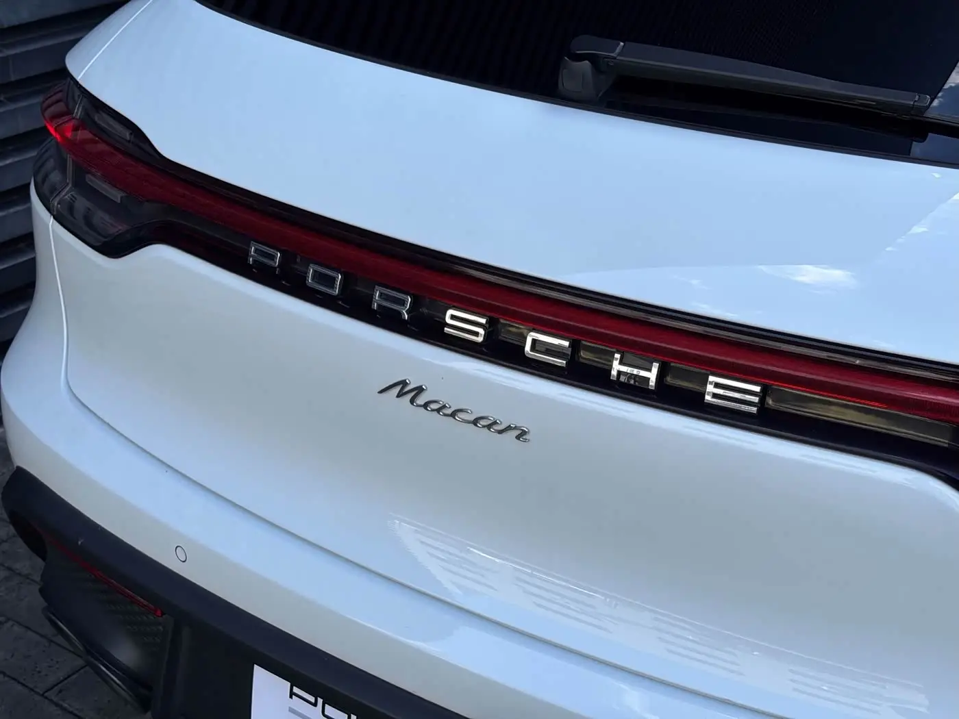 Porsche Macan 2022 — Photo 11/20