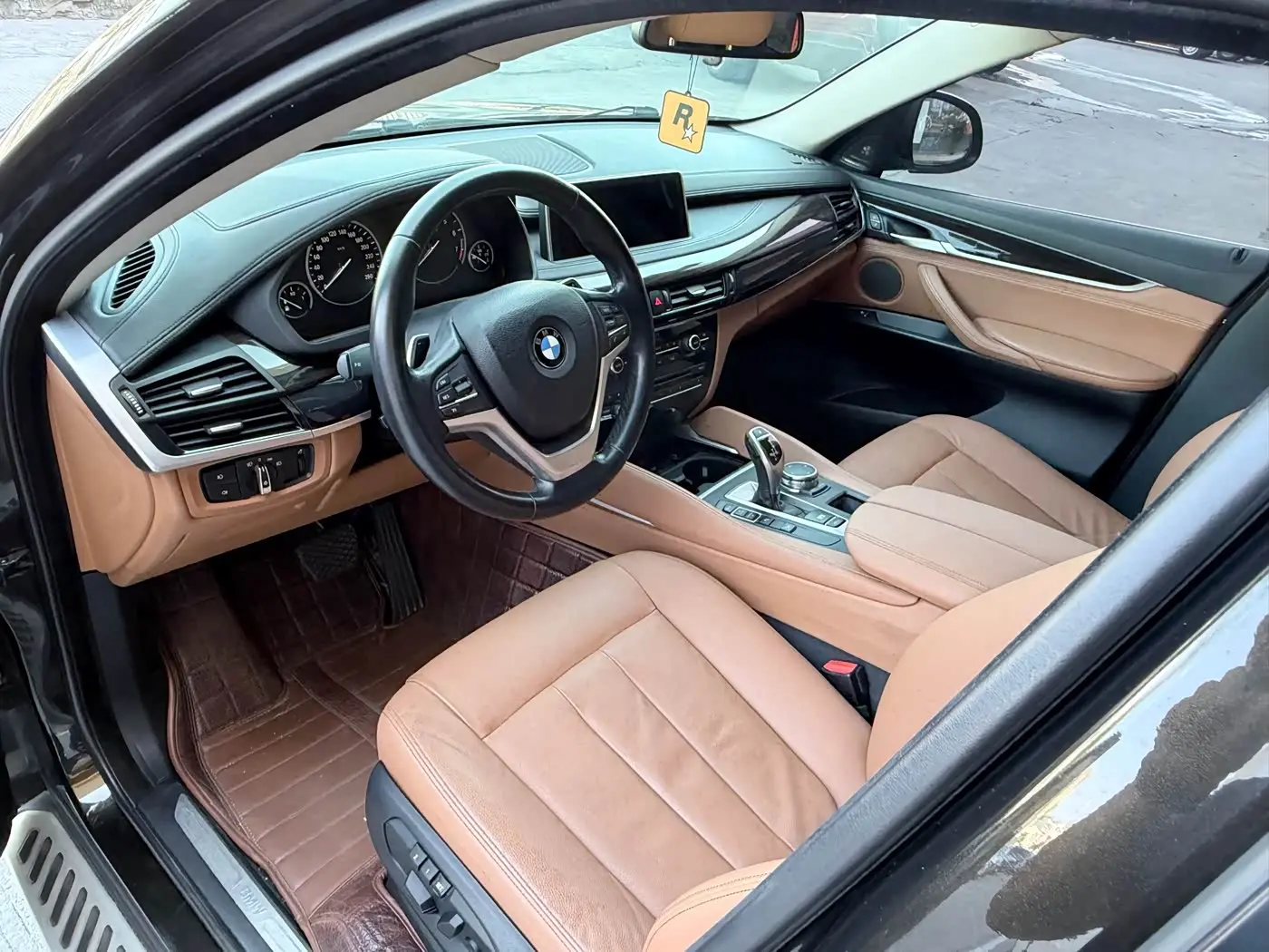 BMW X6 2015 — Photo 4/16
