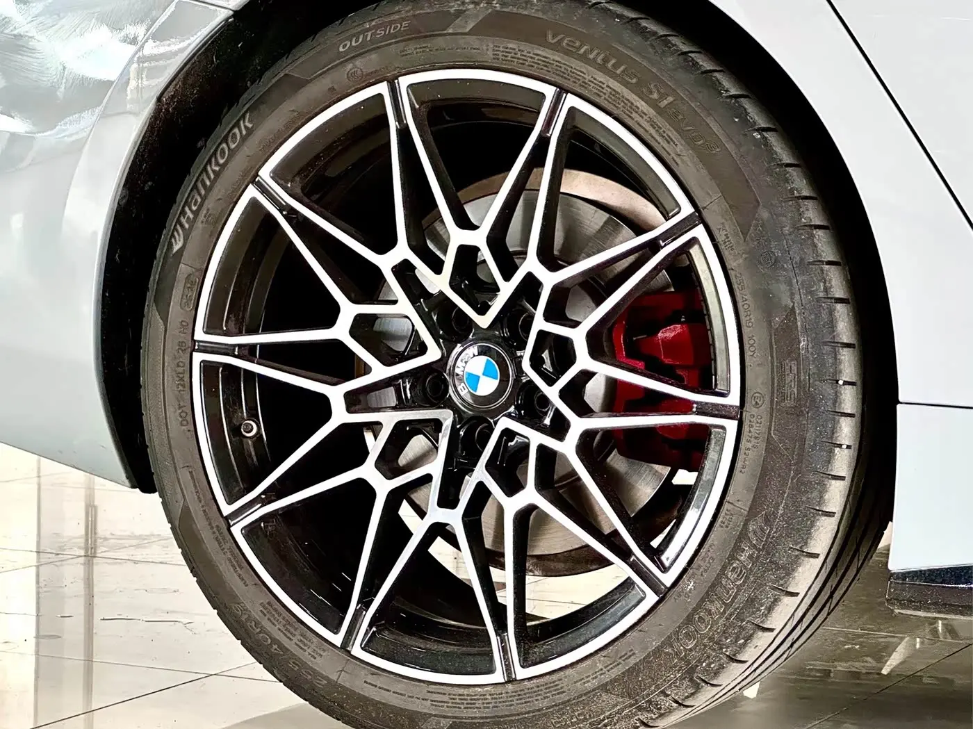 BMW 4 Series 2025 — Photo 7/20
