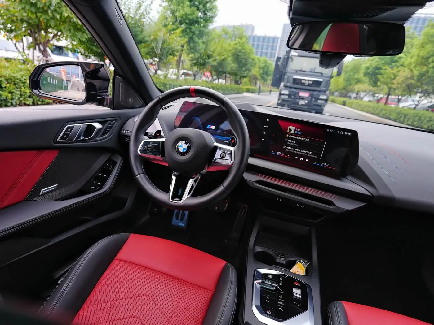 BMW M235L 2026 — Photo 11/13