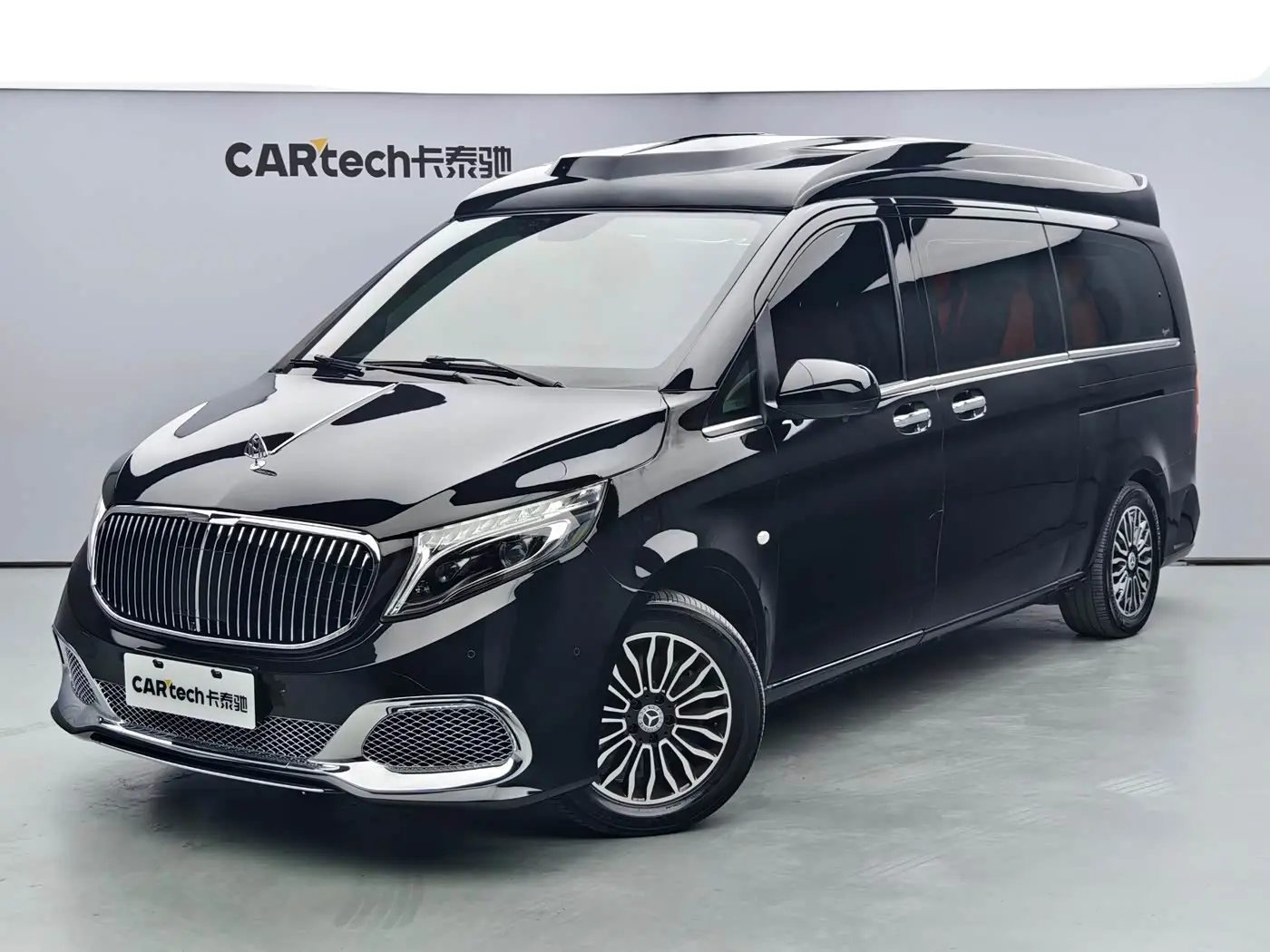Mercedes-Benz Vito 2018 — Photo 1/11