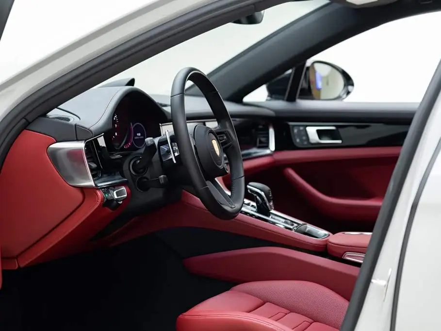 Porsche Panamera 2023 — Фото 11/20
