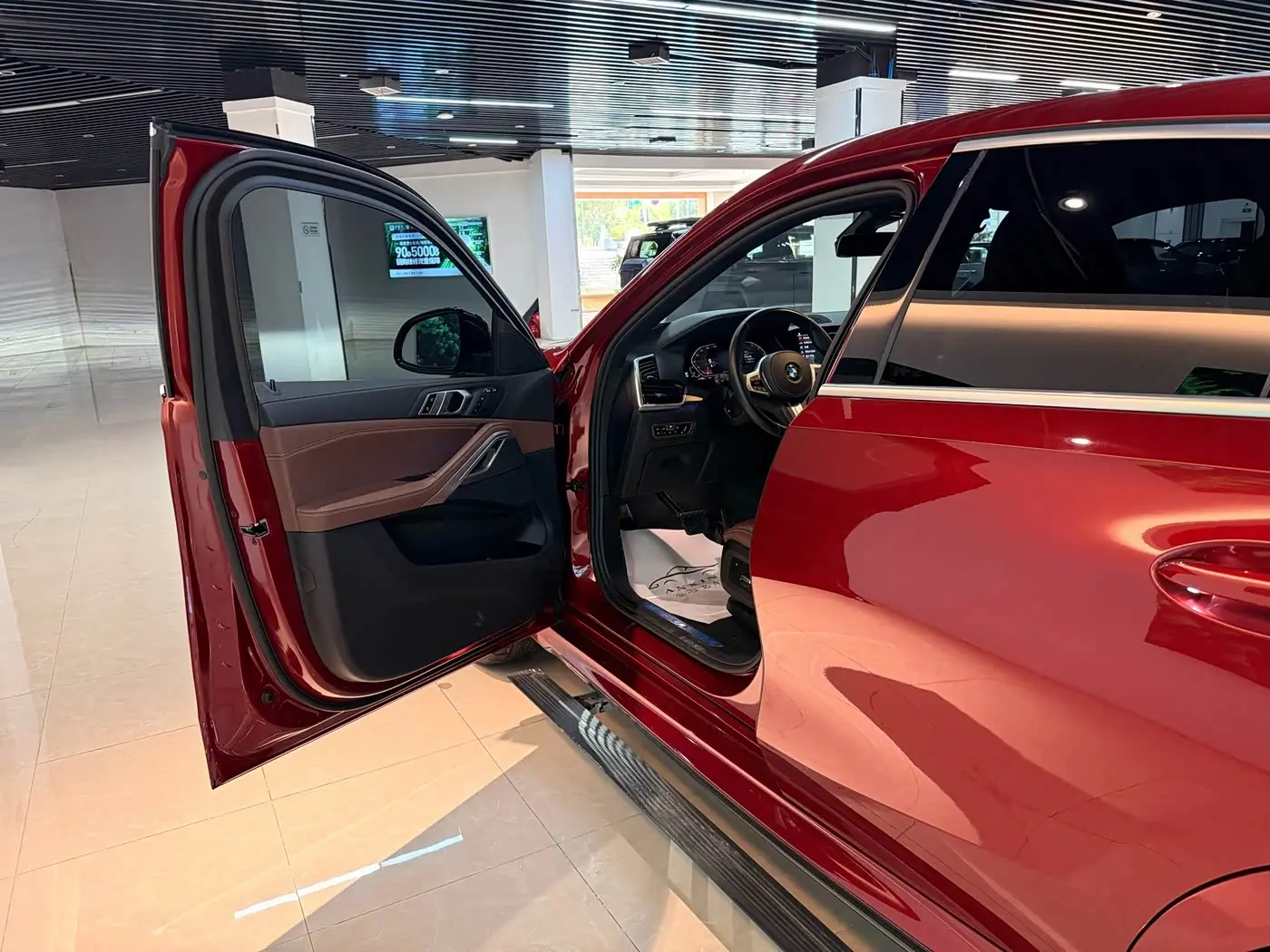 BMW X6 2020 — Photo 6/14