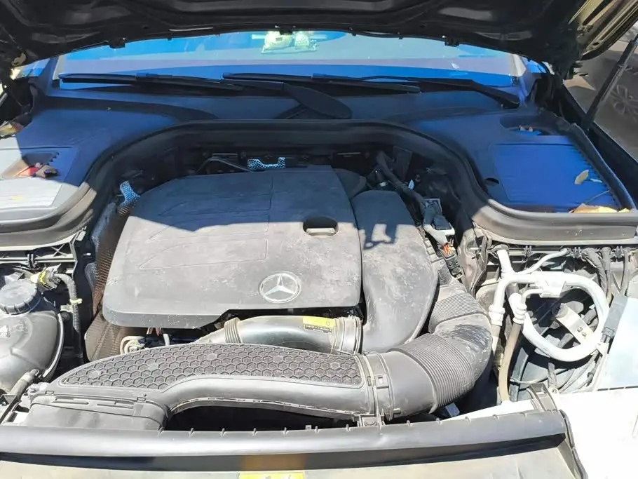 Mercedes-Benz GLC 2023 — Photo 10/16
