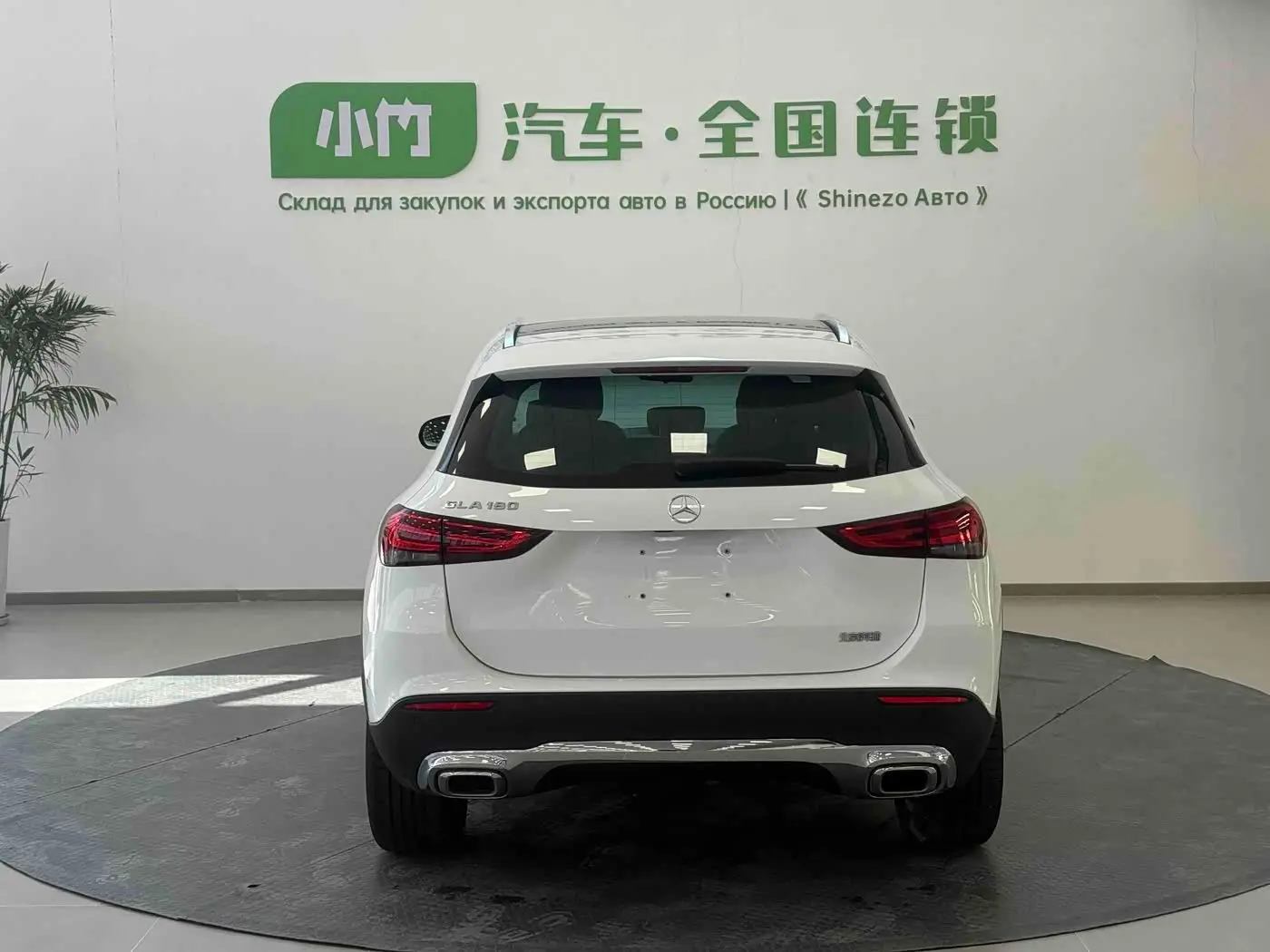 Mercedes-Benz GLA 2022 — Фото 6/19