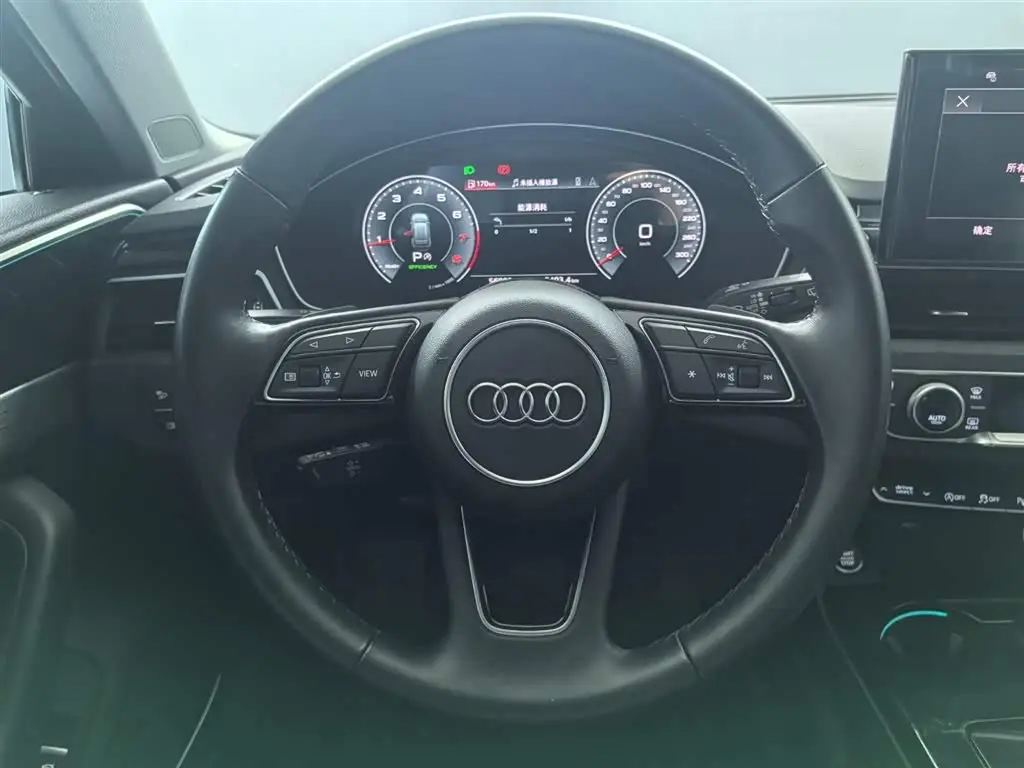 Audi A4 2023 — Photo 15/17