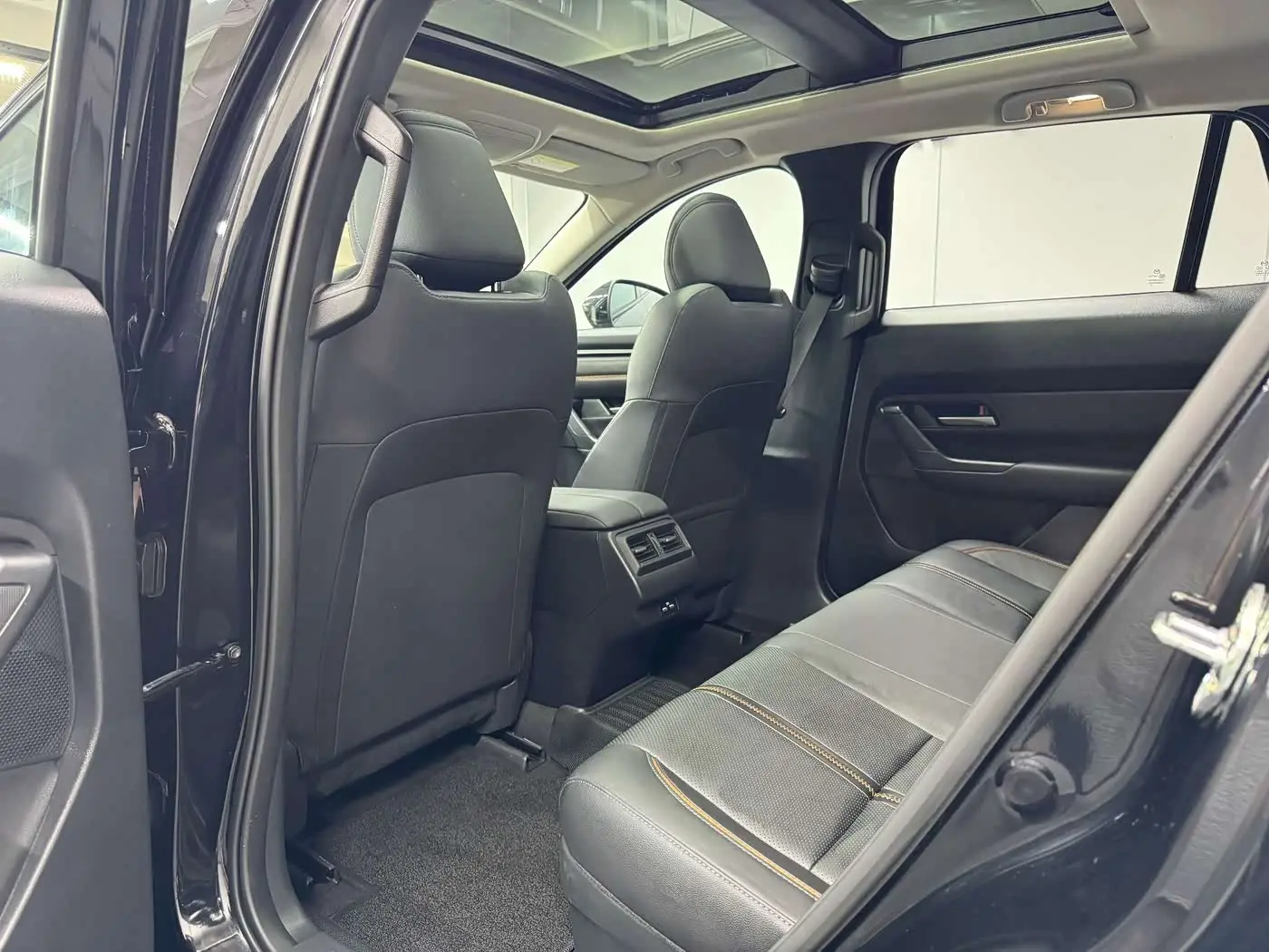 Mazda CX-50 Xingye 2026 — Şəkil 17/18