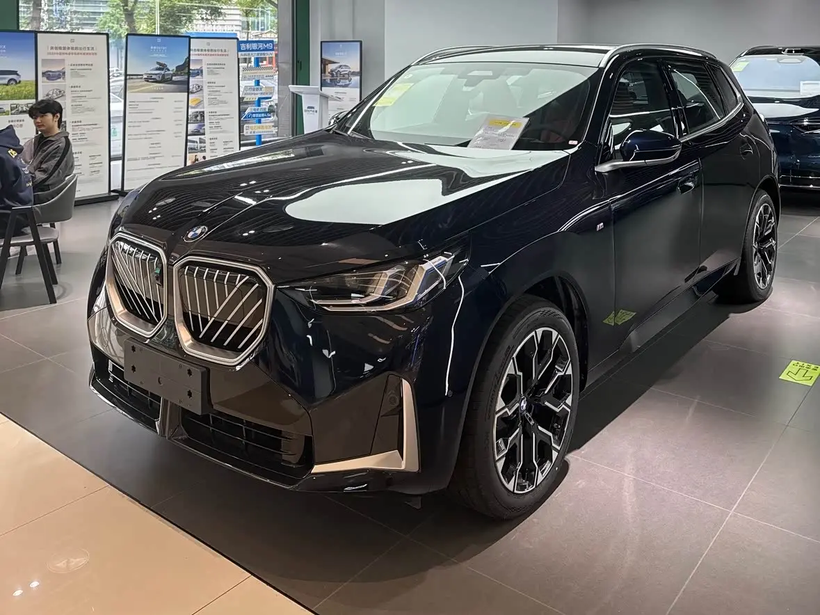BMW X3 2026 — Şəkil 1/15