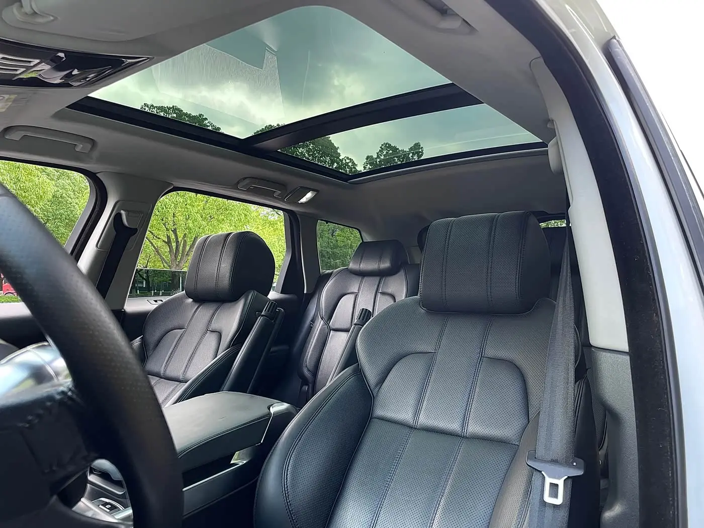 Land Rover Range Rover Sport 2015 — Photo 14/18