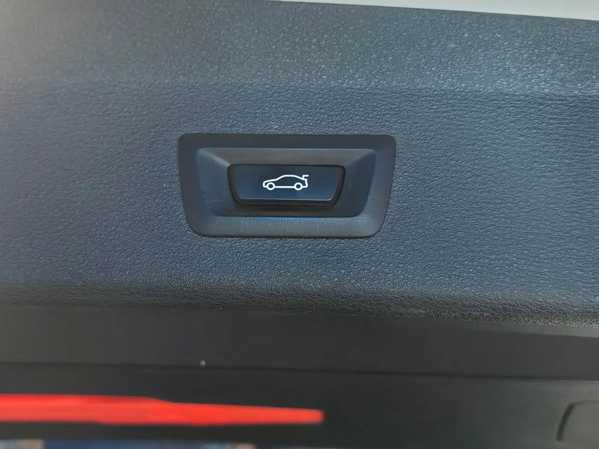 BMW X1 2022 — Photo 20/20