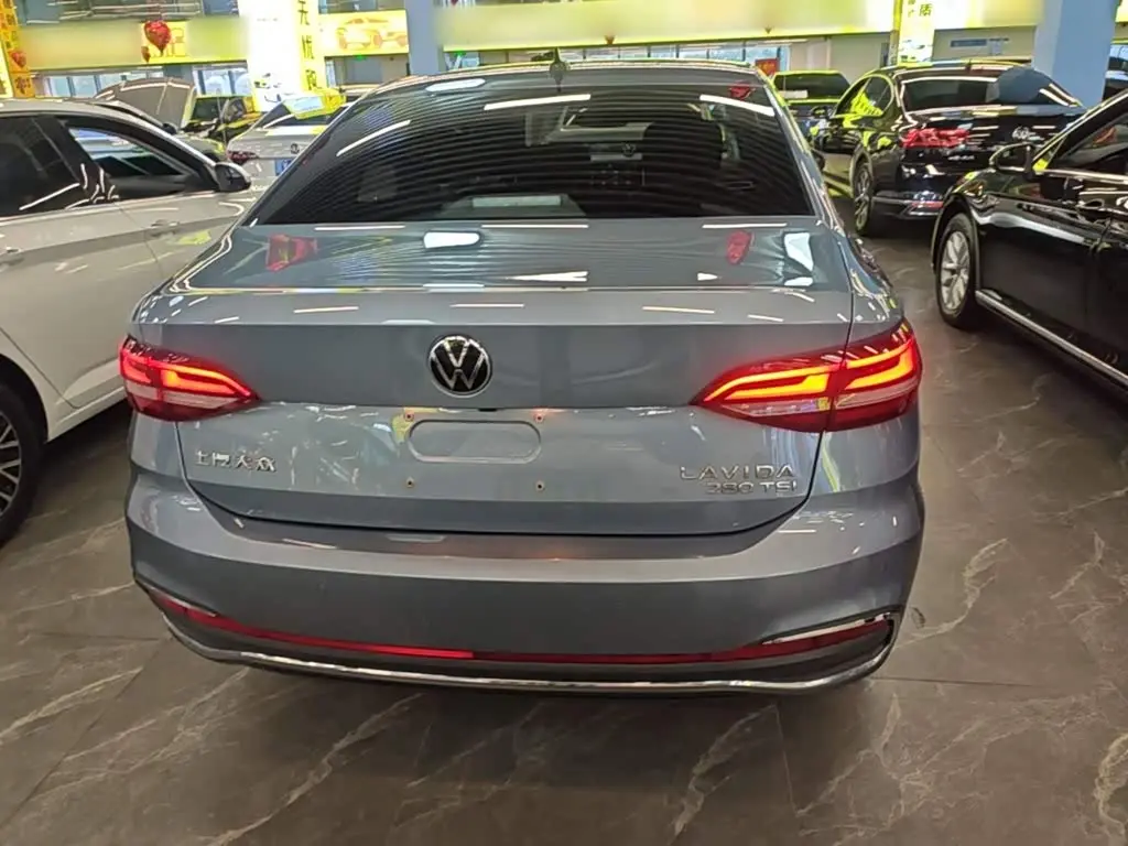 Volkswagen Lavida 2022 — Фото 6/20