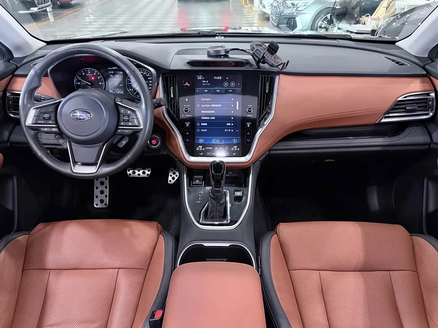 Subaru Outback 2021 — Photo 8/18