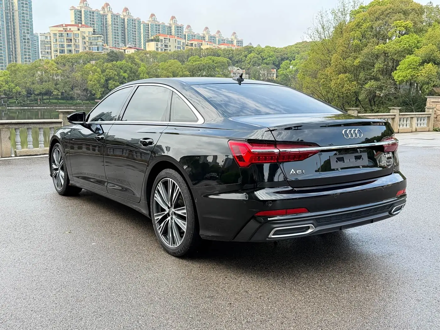 Audi A6L 2021 — Şəkil 8/10