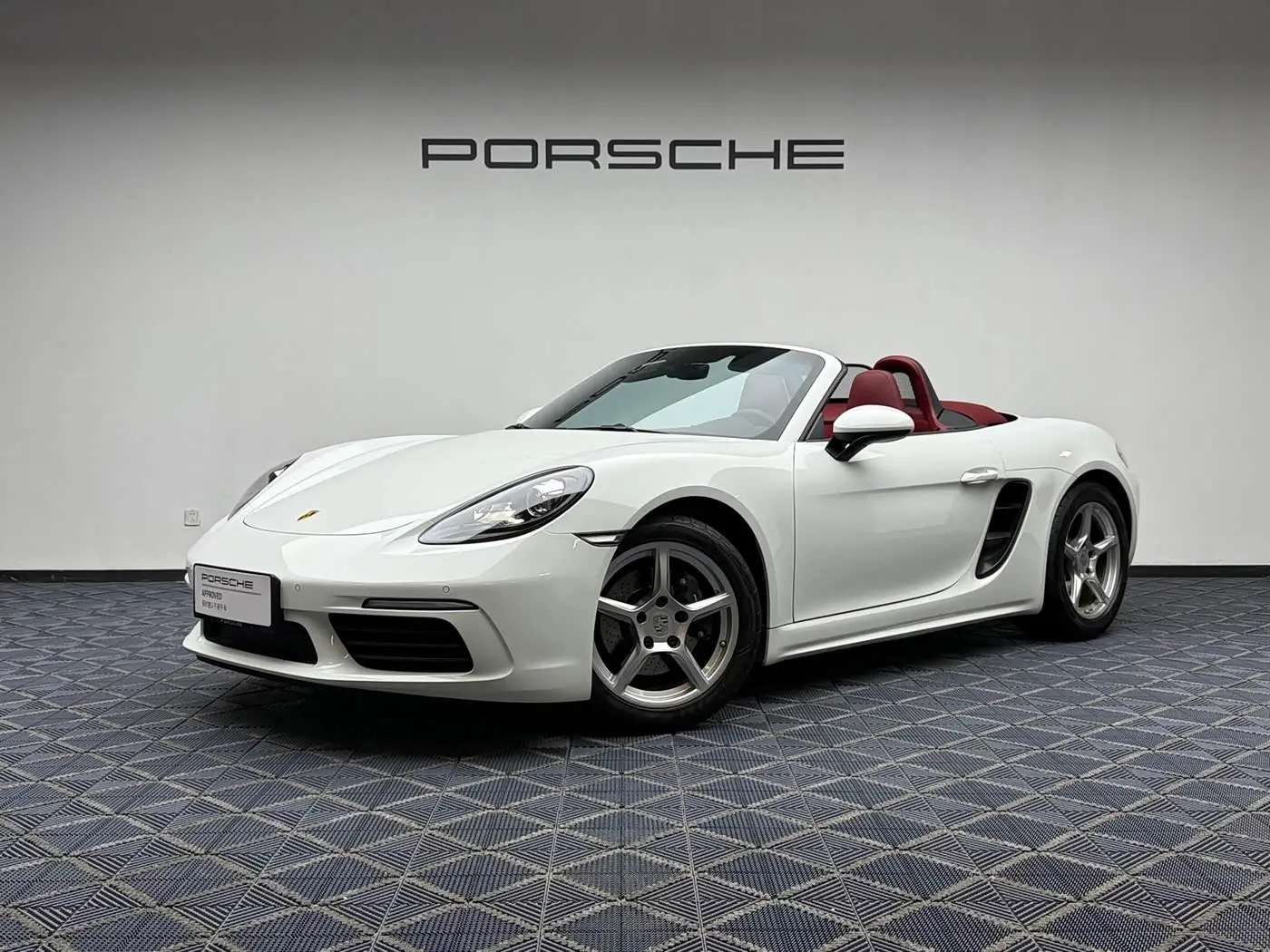 Porsche 718, 2024