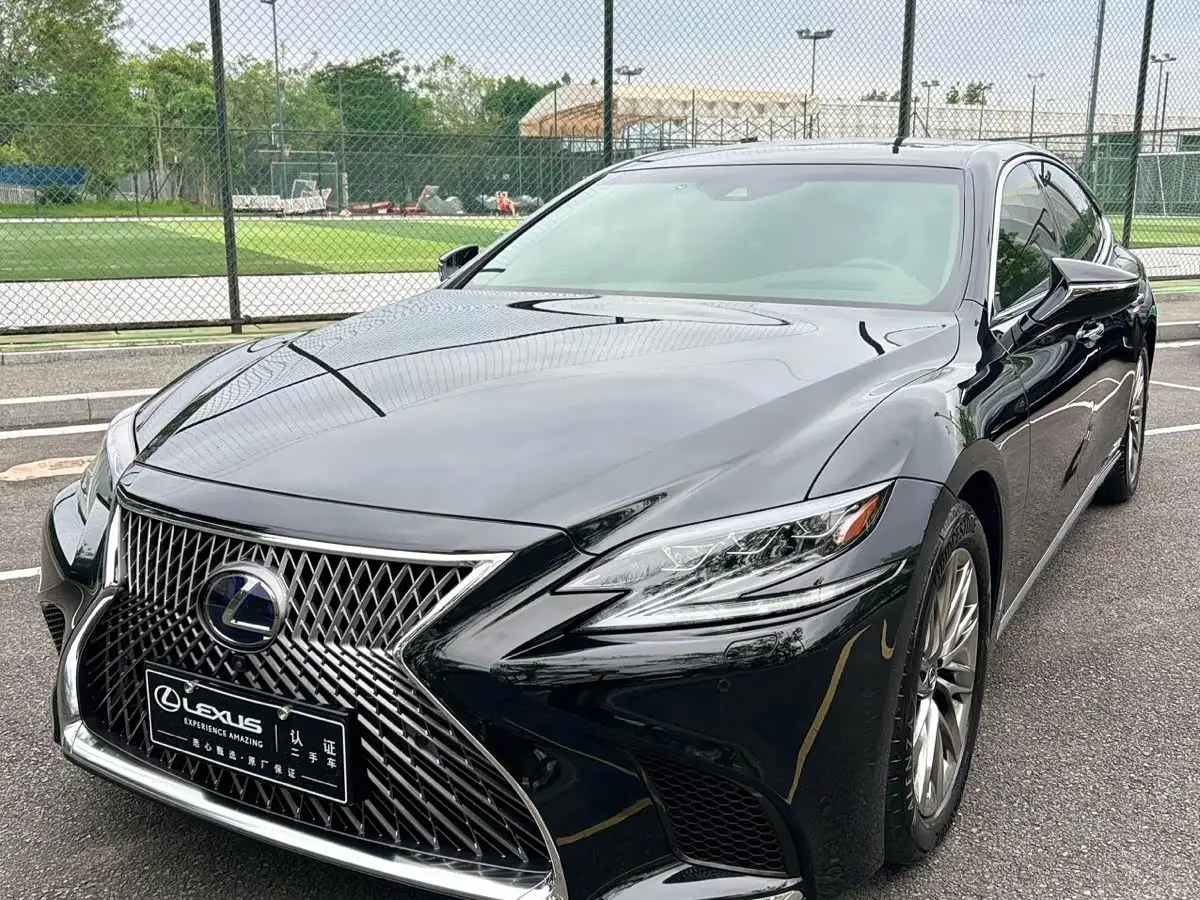 Lexus LS, 2020