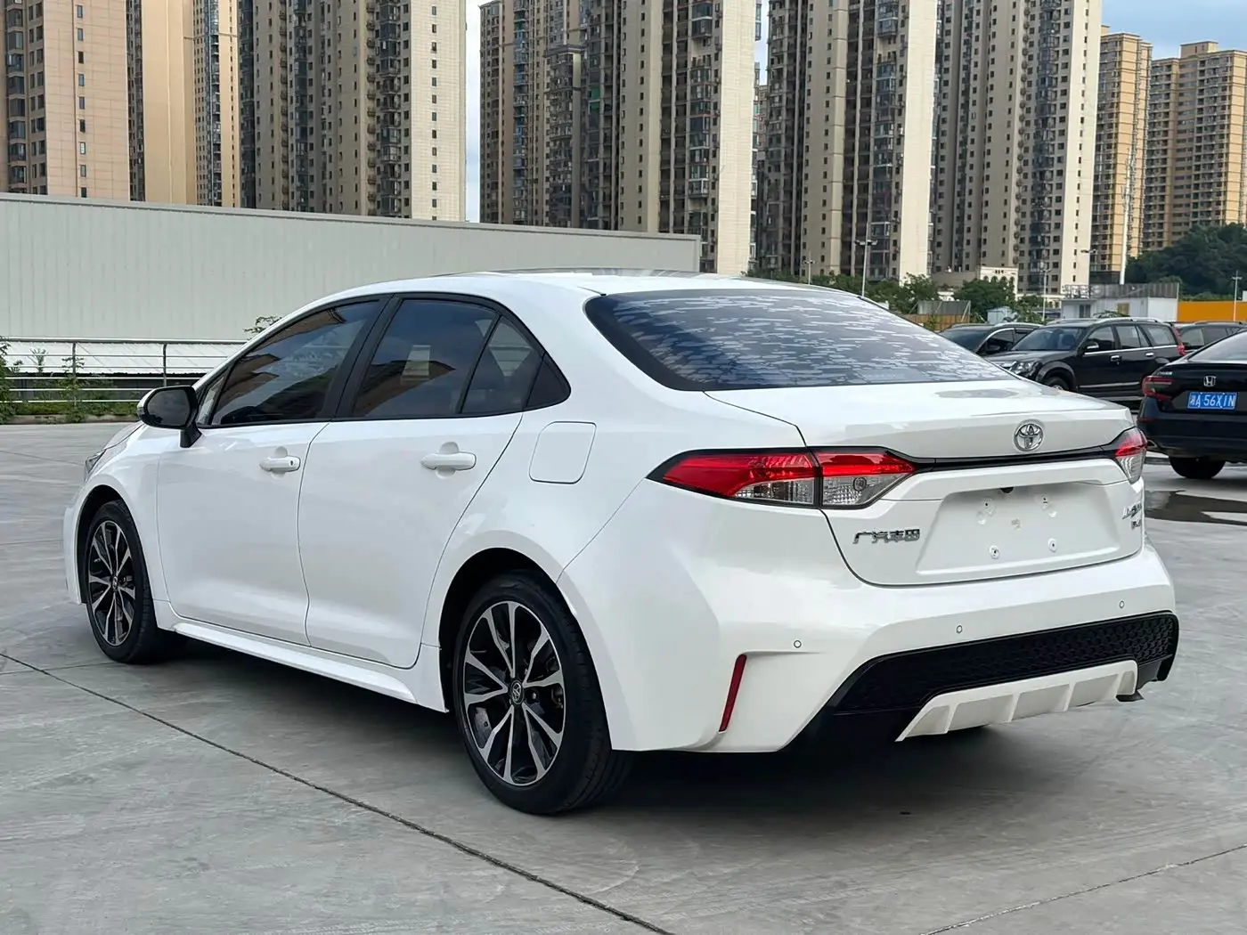 Toyota Levin 2022 — Photo 4/20