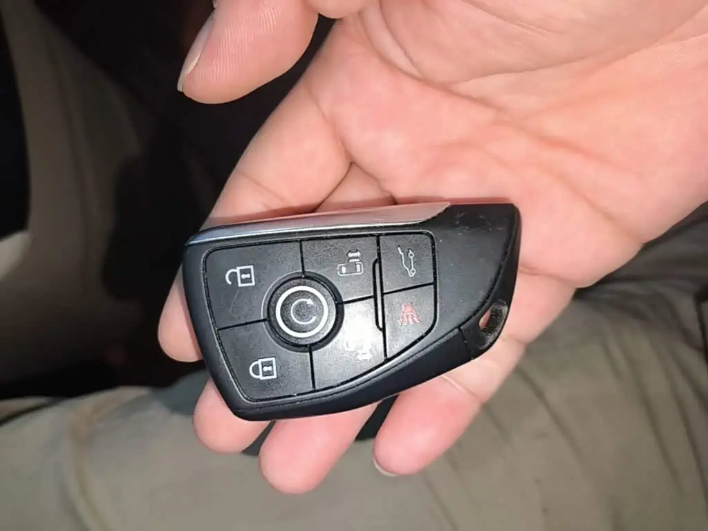 Buick GL8 New Energy 2025 — ფოტო 9/20