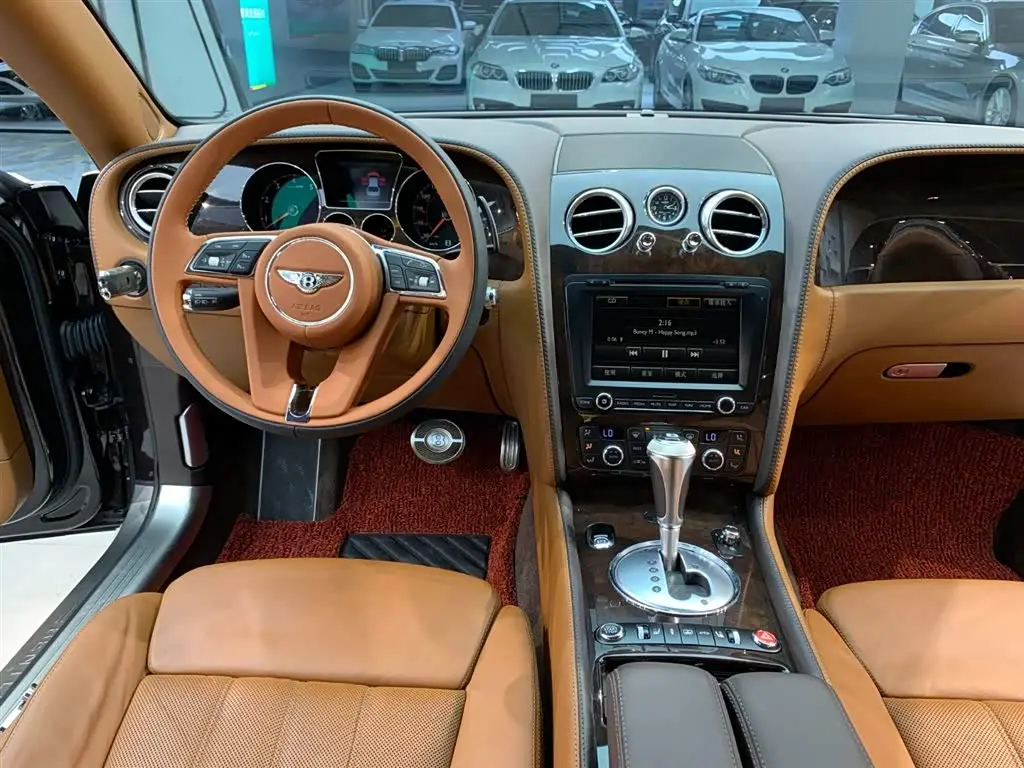 Bentley Flying Spur 2013 — Şəkil 11/20