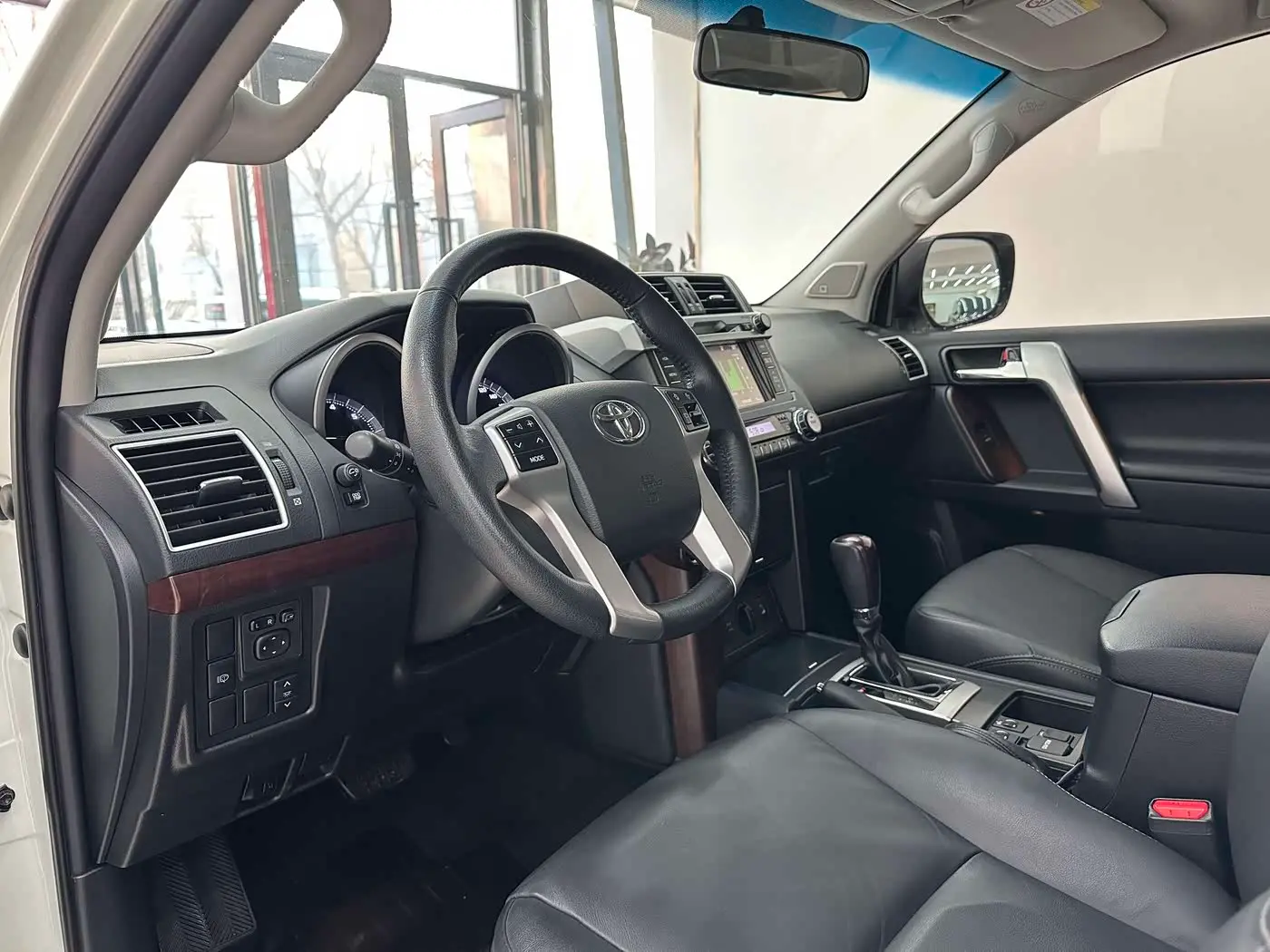 Toyota Prado 2017 — Şəkil 5/20