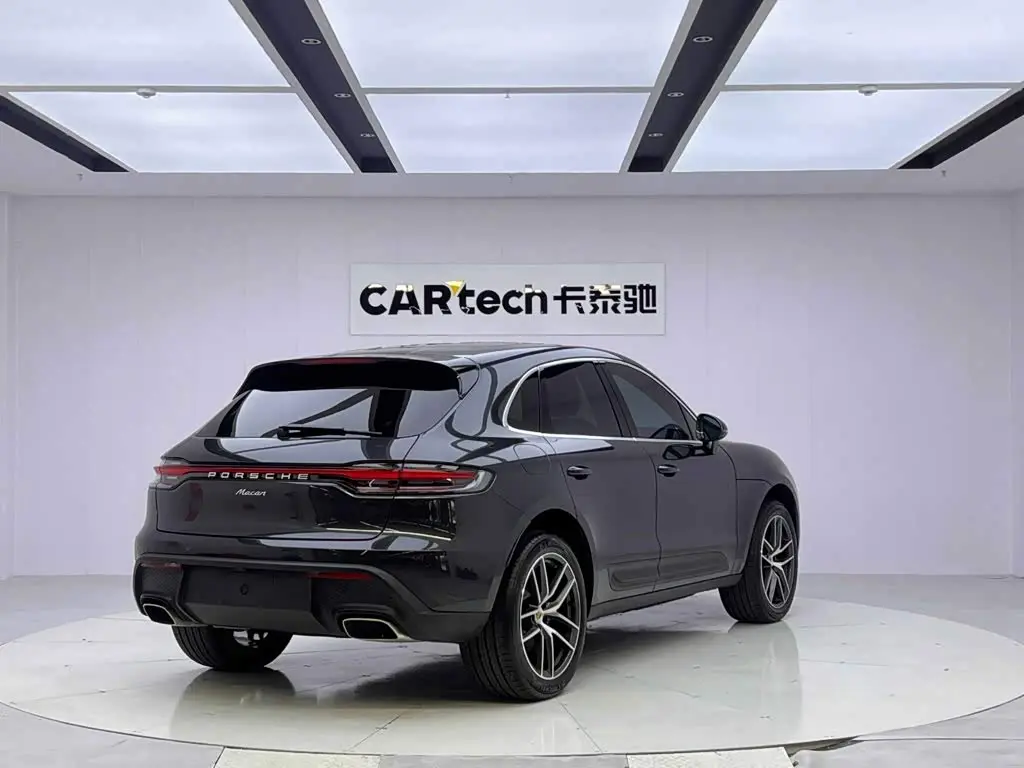 Porsche Macan 2025 — Фото 5/20