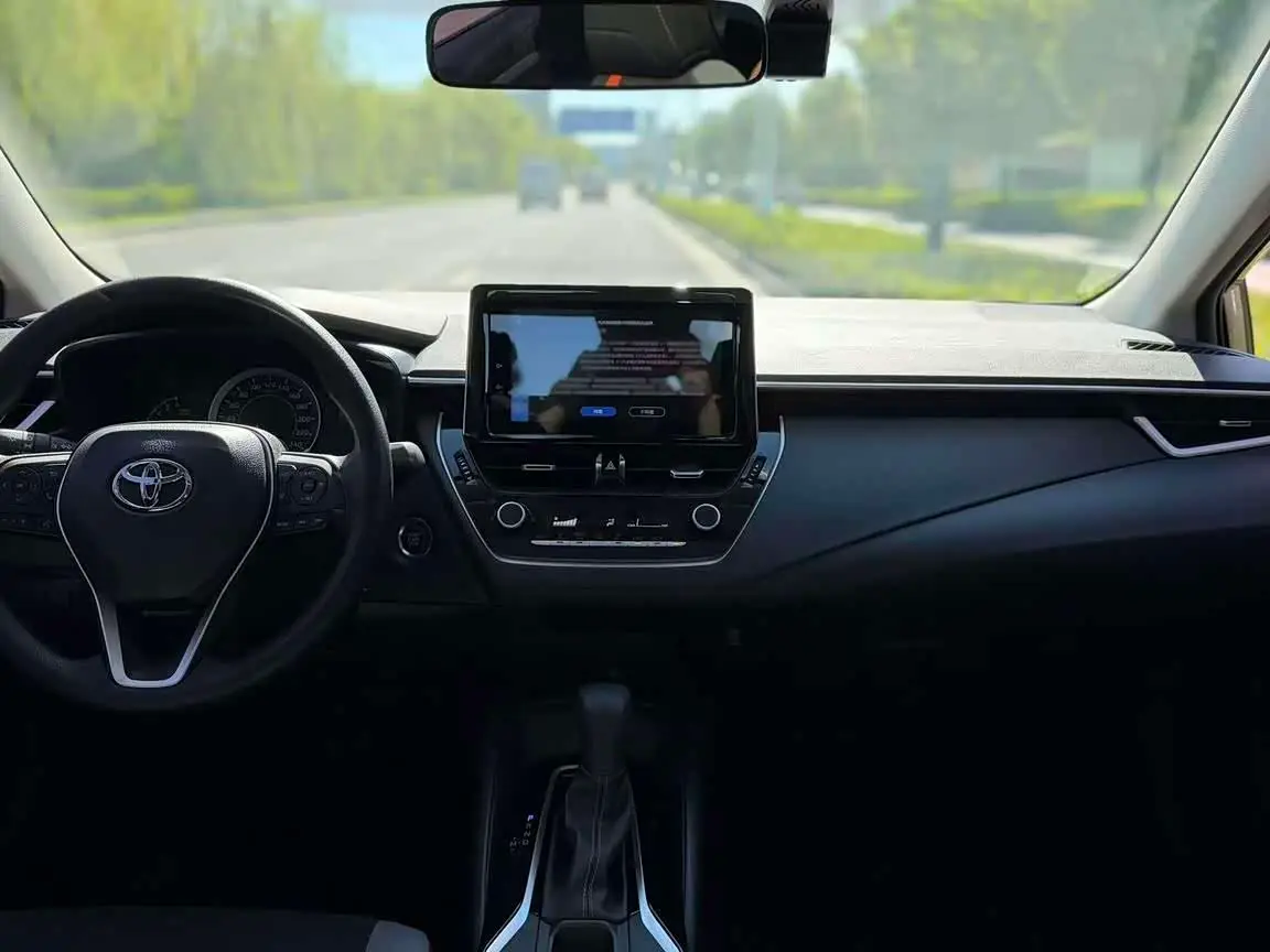 Toyota Corolla 2022 — Şəkil 6/16